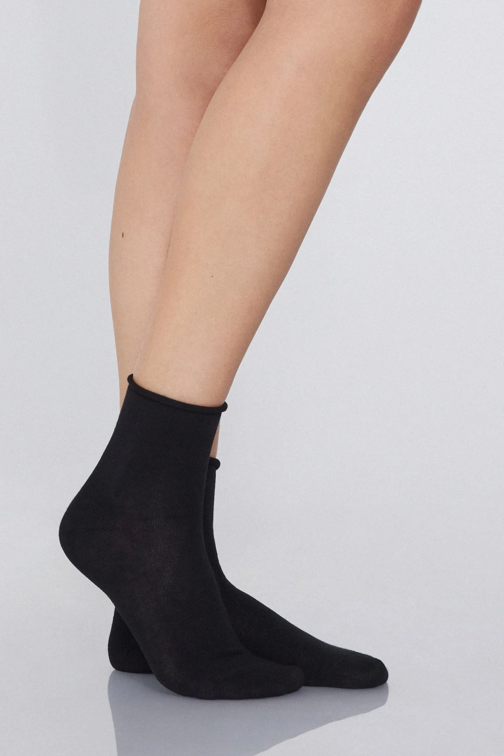 5 Pairs Of Cuffless Cotton Crew Socks - Socks - Women | Tezenis