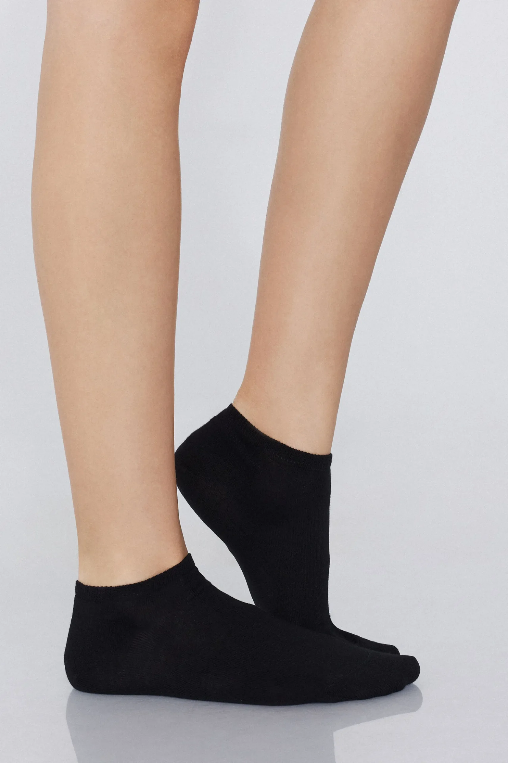 5 Pairs Of Solid-Colored Cotton Ankle Socks - Socks - Women | Tezenis
