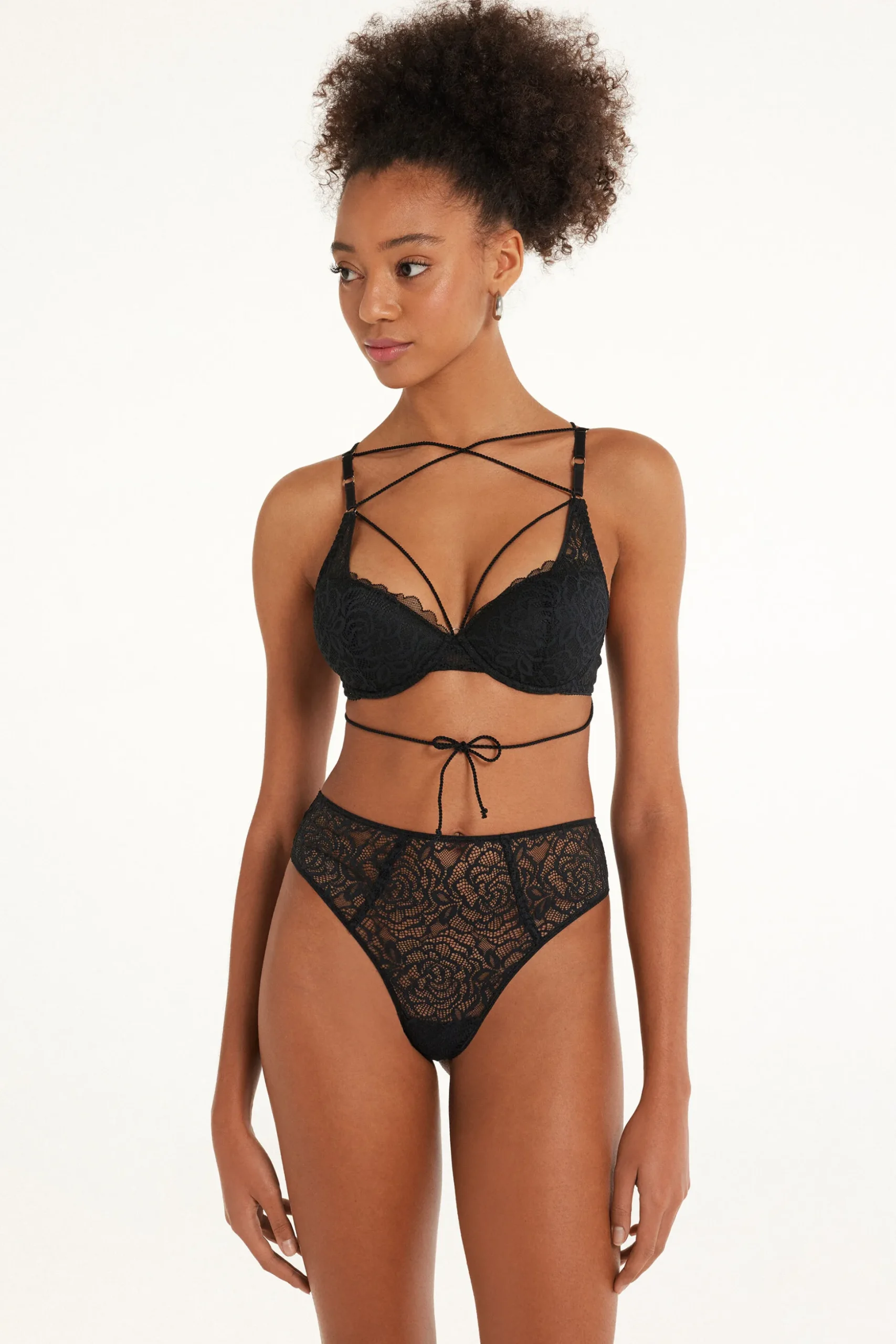 After Midnight Lace High-Waisted High-Cut Brazilian Panties - Cheeky Briefs - Women | Tezenis