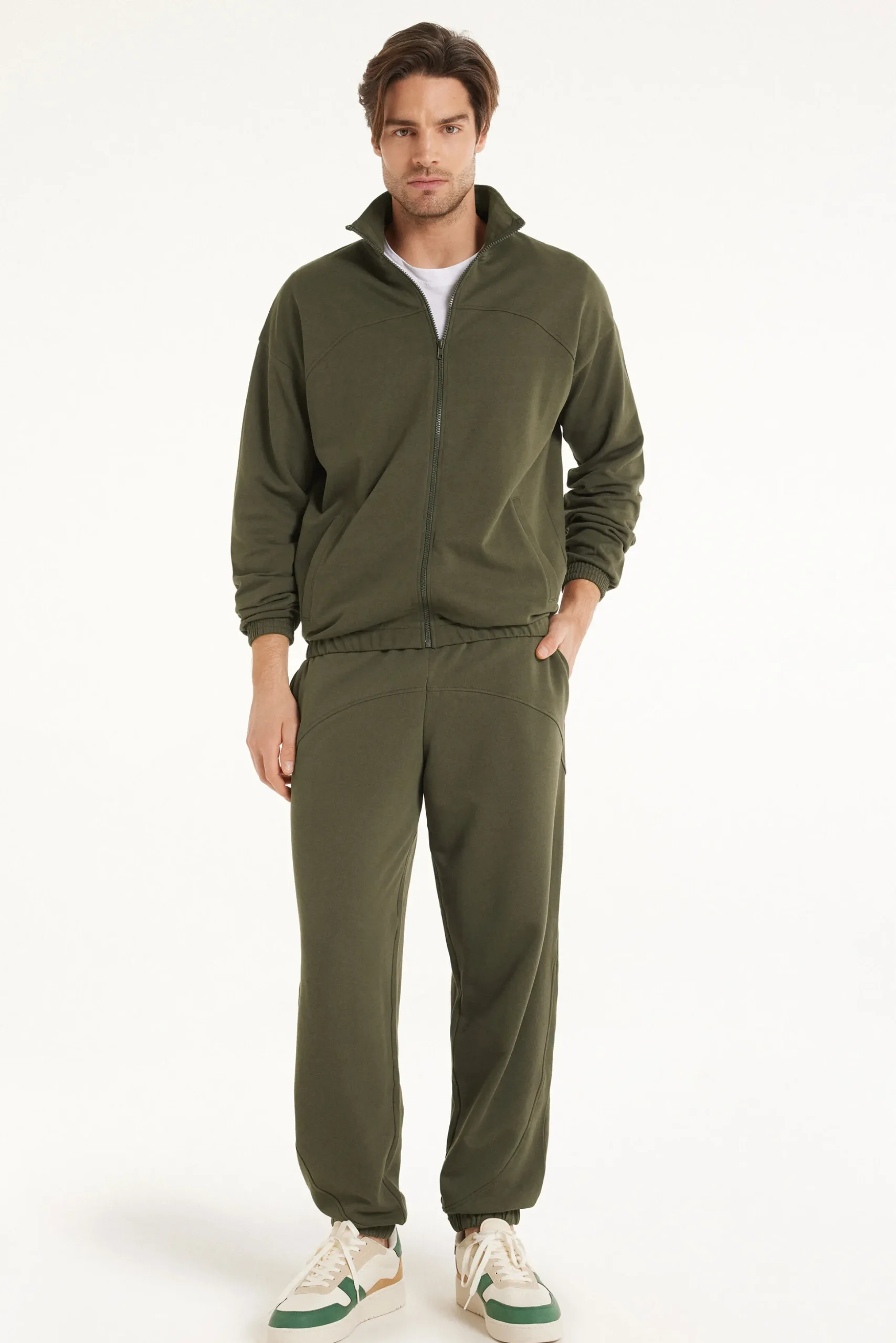 Basic Long Sleeve Pocket Zip Sweatshirt - Sweatshirts - Men | Tezenis