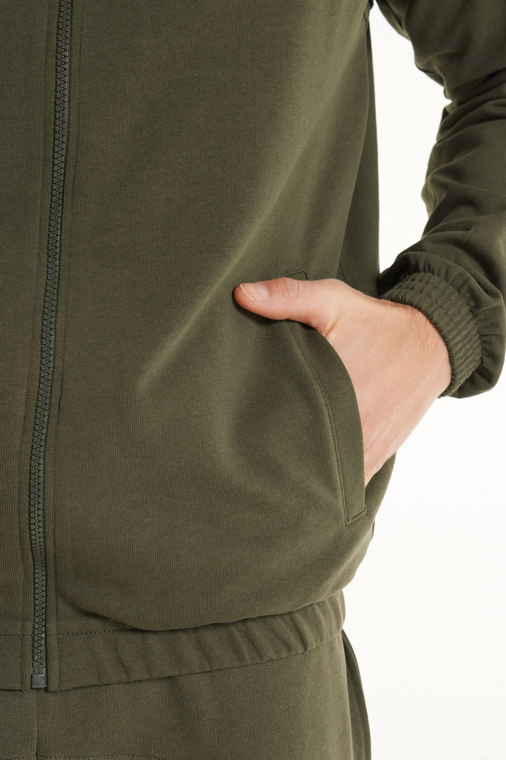 Basic Long Sleeve Pocket Zip Sweatshirt - Sweatshirts - Men | Tezenis