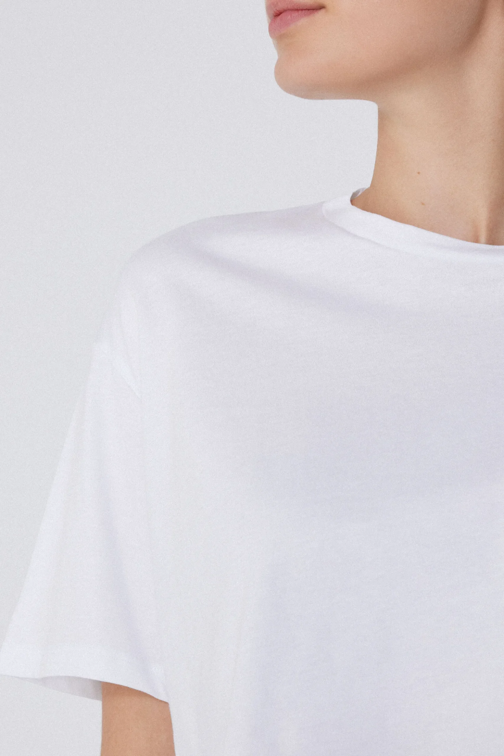 Boxy Crewneck Cropped Cotton T-Shirt - Short-Sleeved Tops - Women | Tezenis