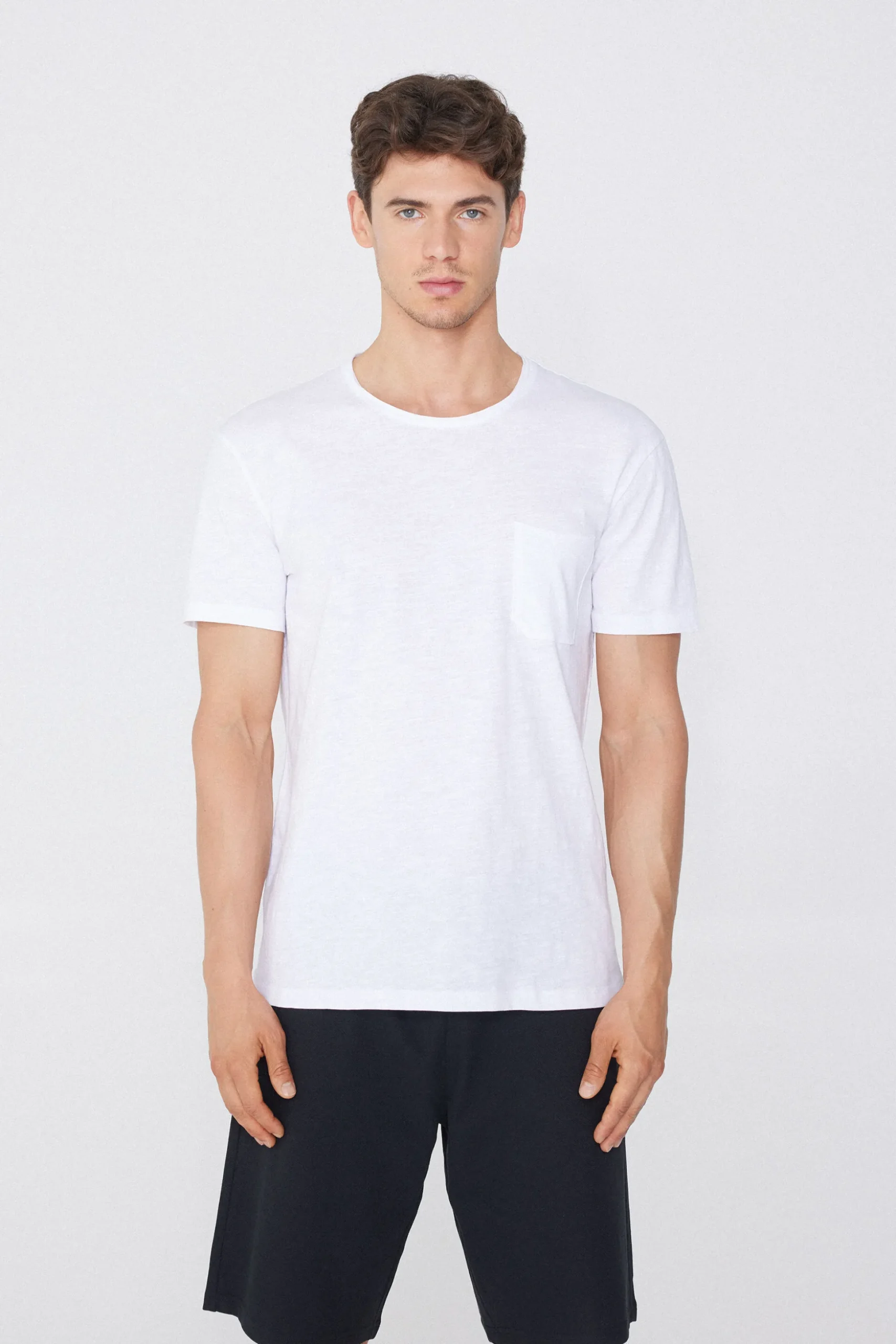 Cotton T-Shirt With Breast Pocket - T-Shirts - Men | Tezenis