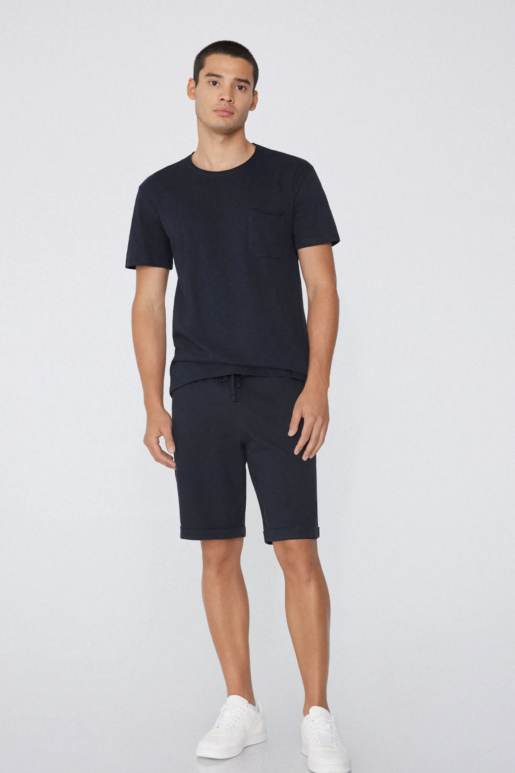 Cotton T-Shirt With Breast Pocket - T-Shirts - Men | Tezenis