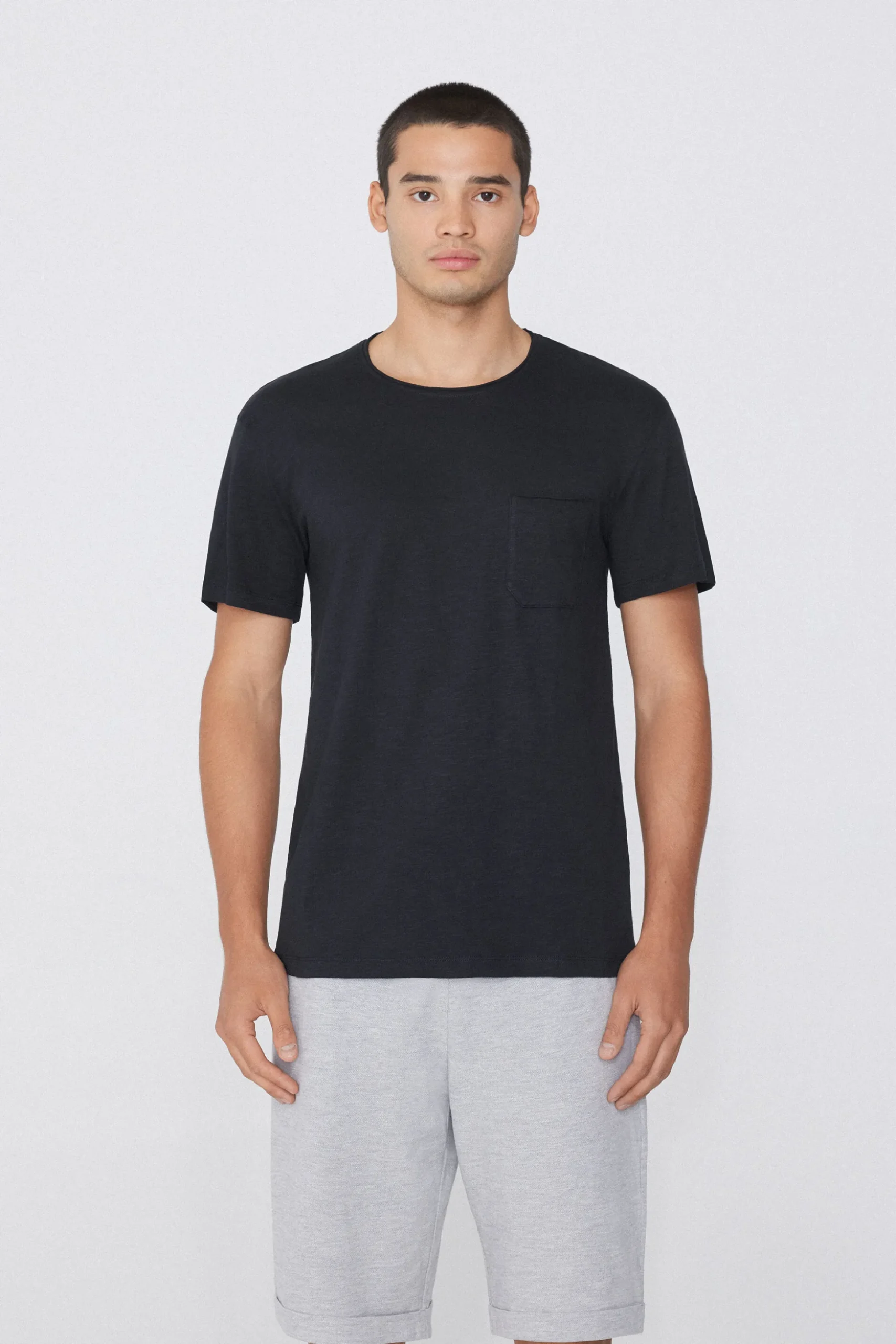 Cotton T-Shirt With Breast Pocket - T-Shirts - Men | Tezenis