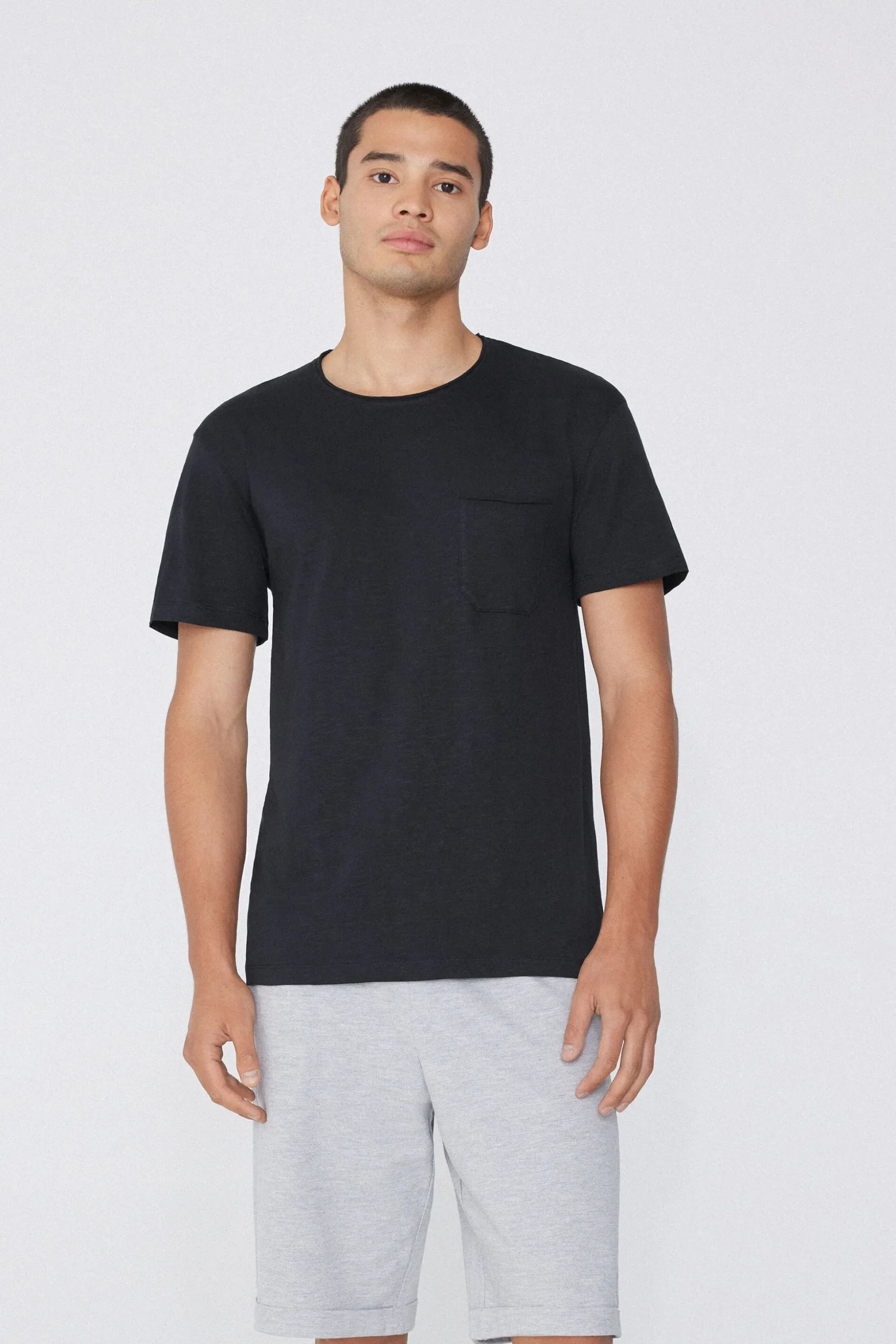 Cotton T-Shirt With Breast Pocket - T-Shirts - Men | Tezenis