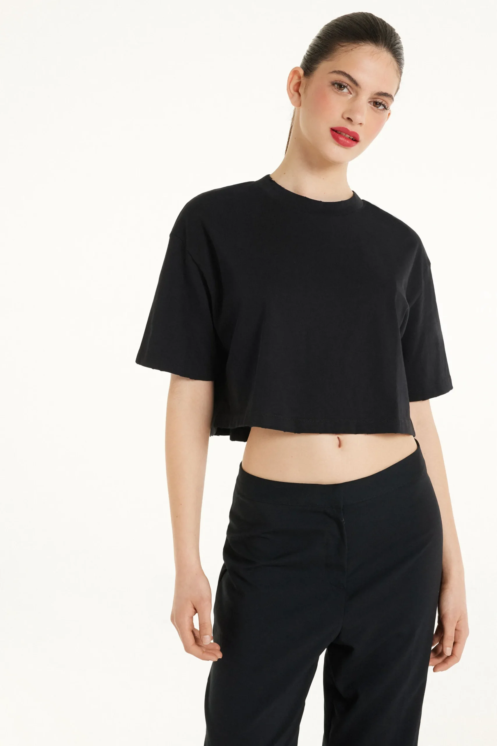 Crew Neck Cropped Cotton T-Shirt - Short-Sleeved Tops - Women | Tezenis