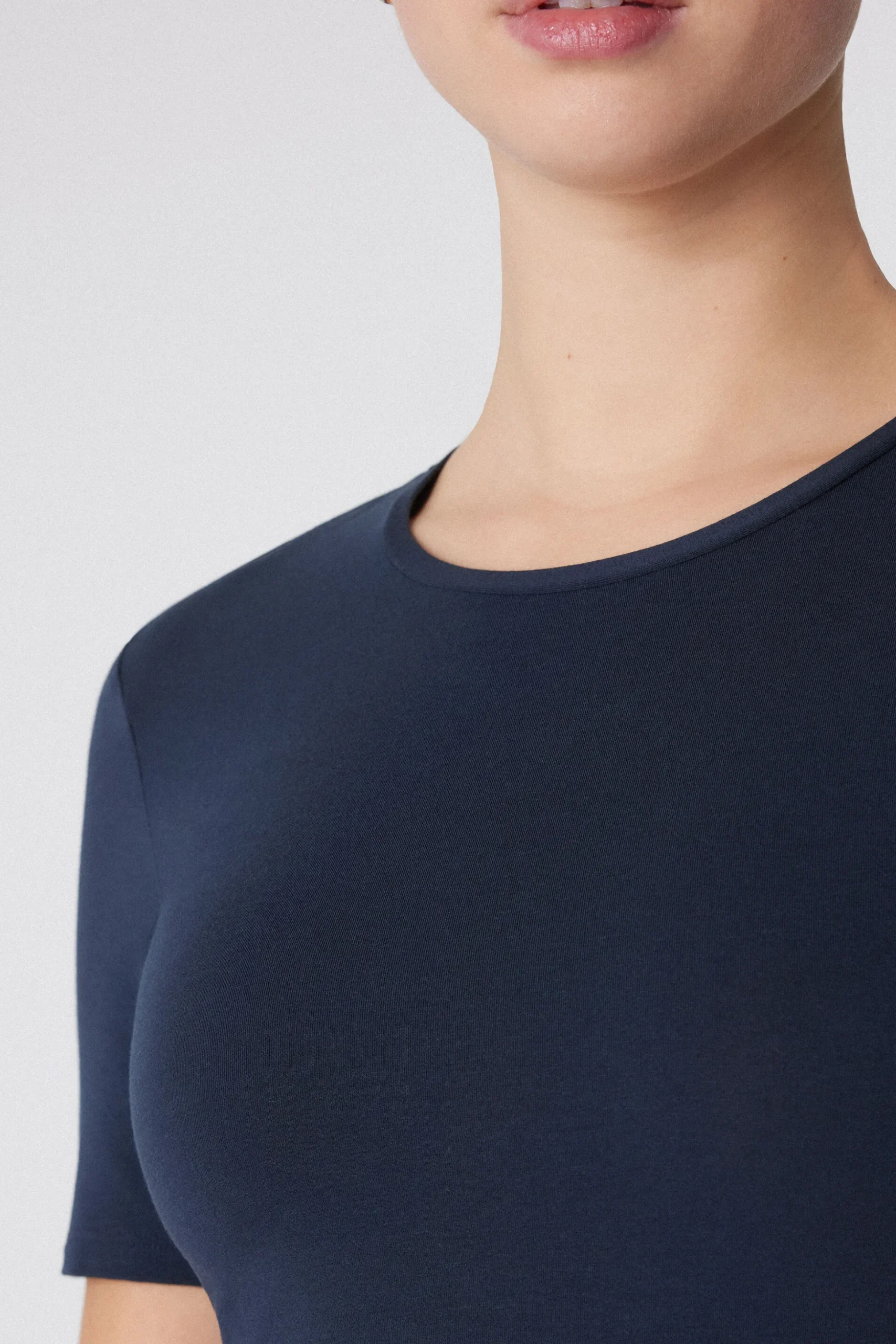 Crew-Neck Stretch-Cotton T-Shirt - Short-Sleeved Tops - Women | Tezenis