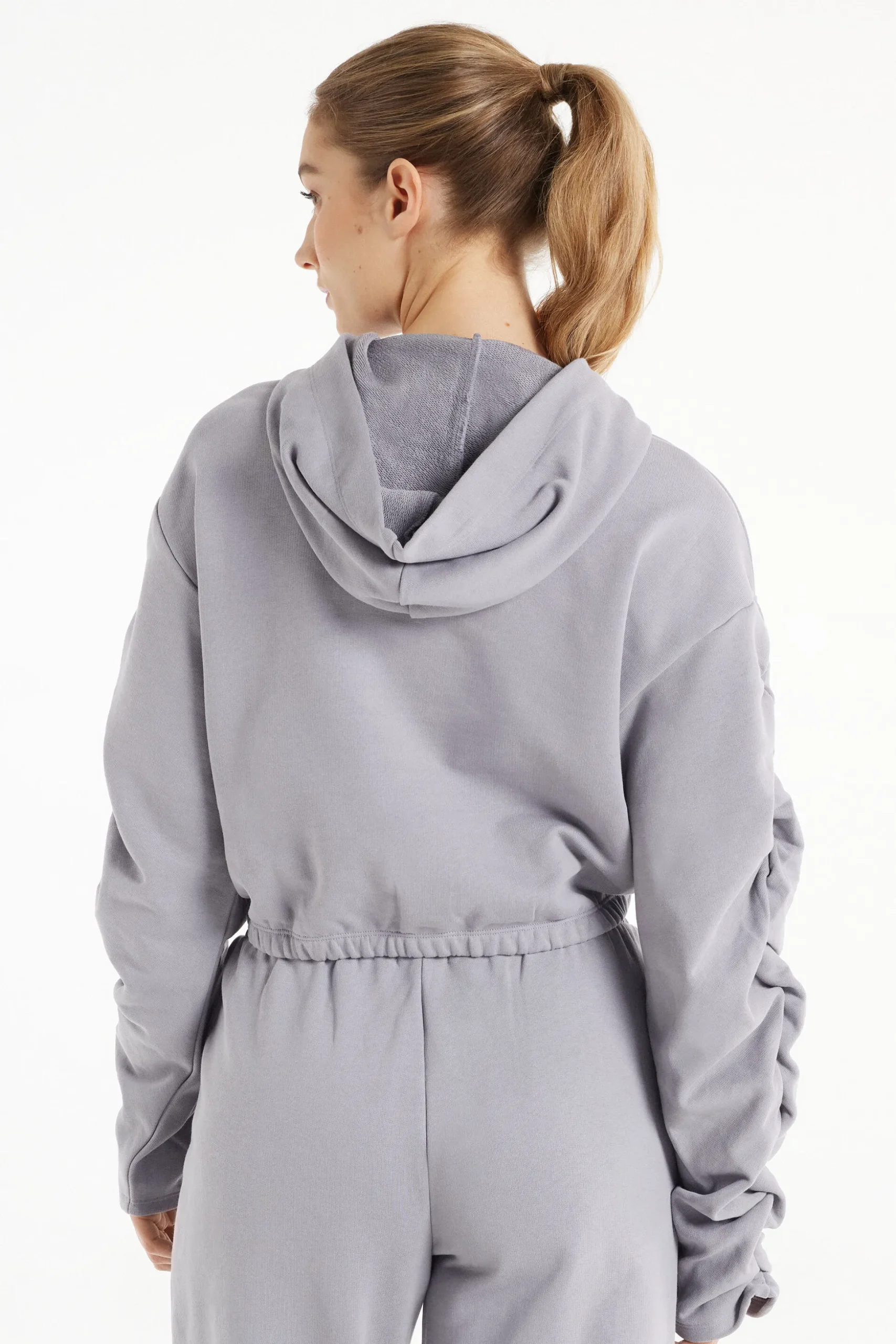 Cropped Hoodie Sweatshirt With Ruched Sleeves - Sweatshirts - Women | Tezenis