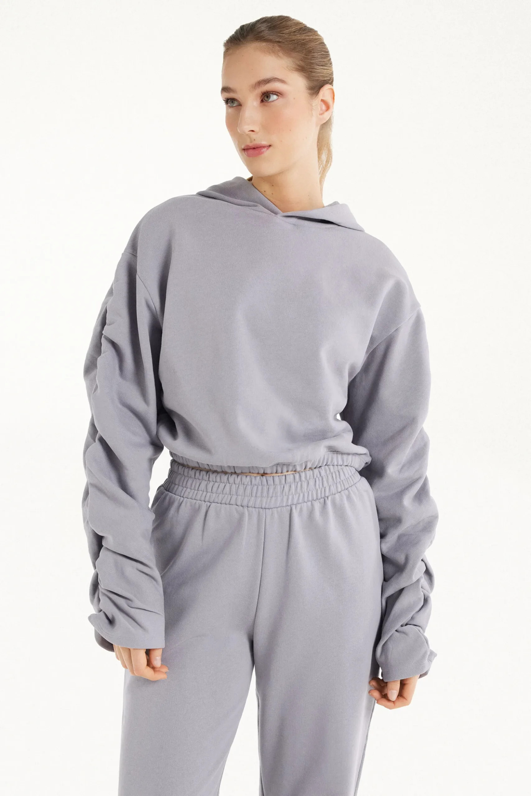 Cropped Hoodie Sweatshirt With Ruched Sleeves - Sweatshirts - Women | Tezenis