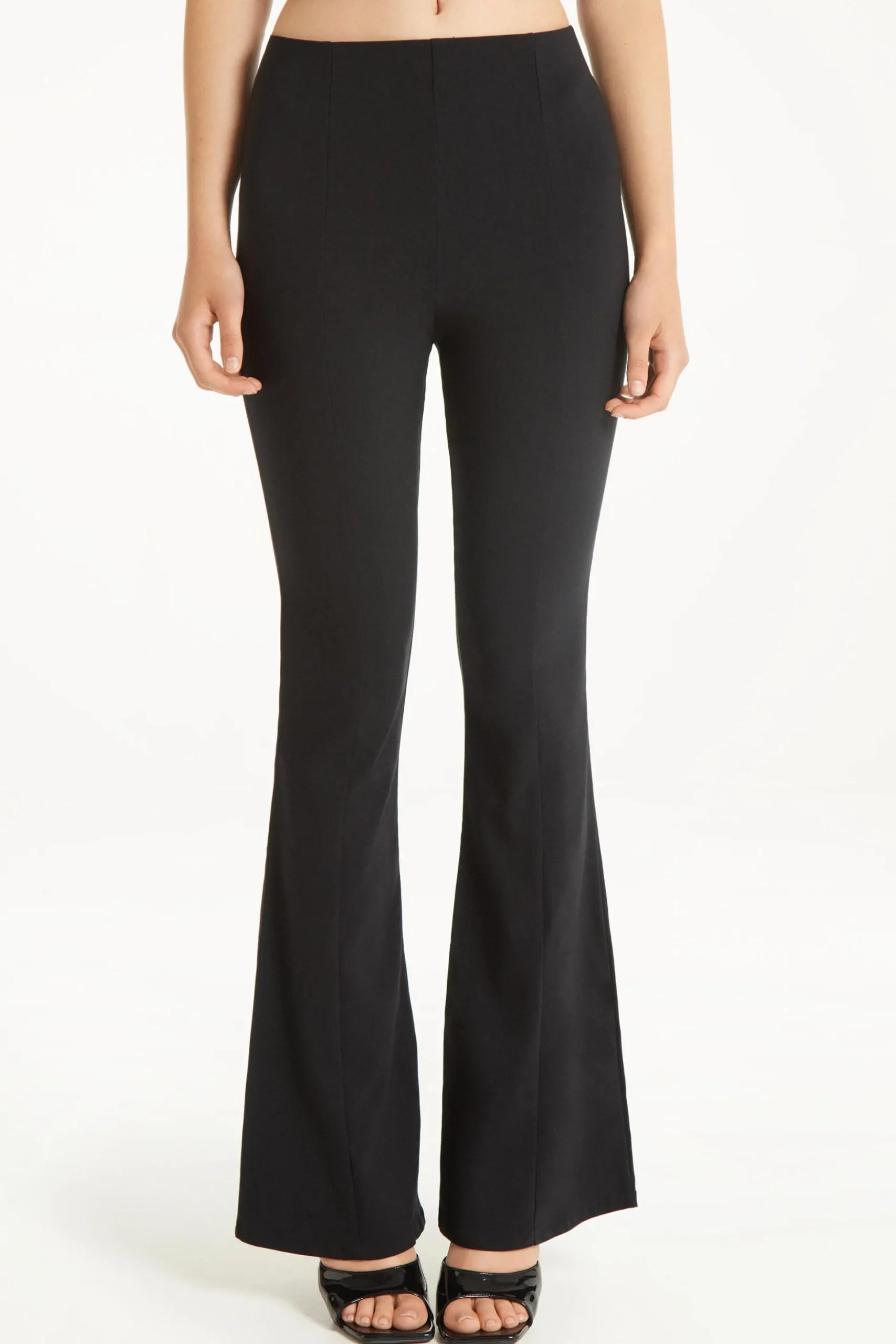 Flare-Cut Stretch Fabric Capri Pants - Pants - Women | Tezenis
