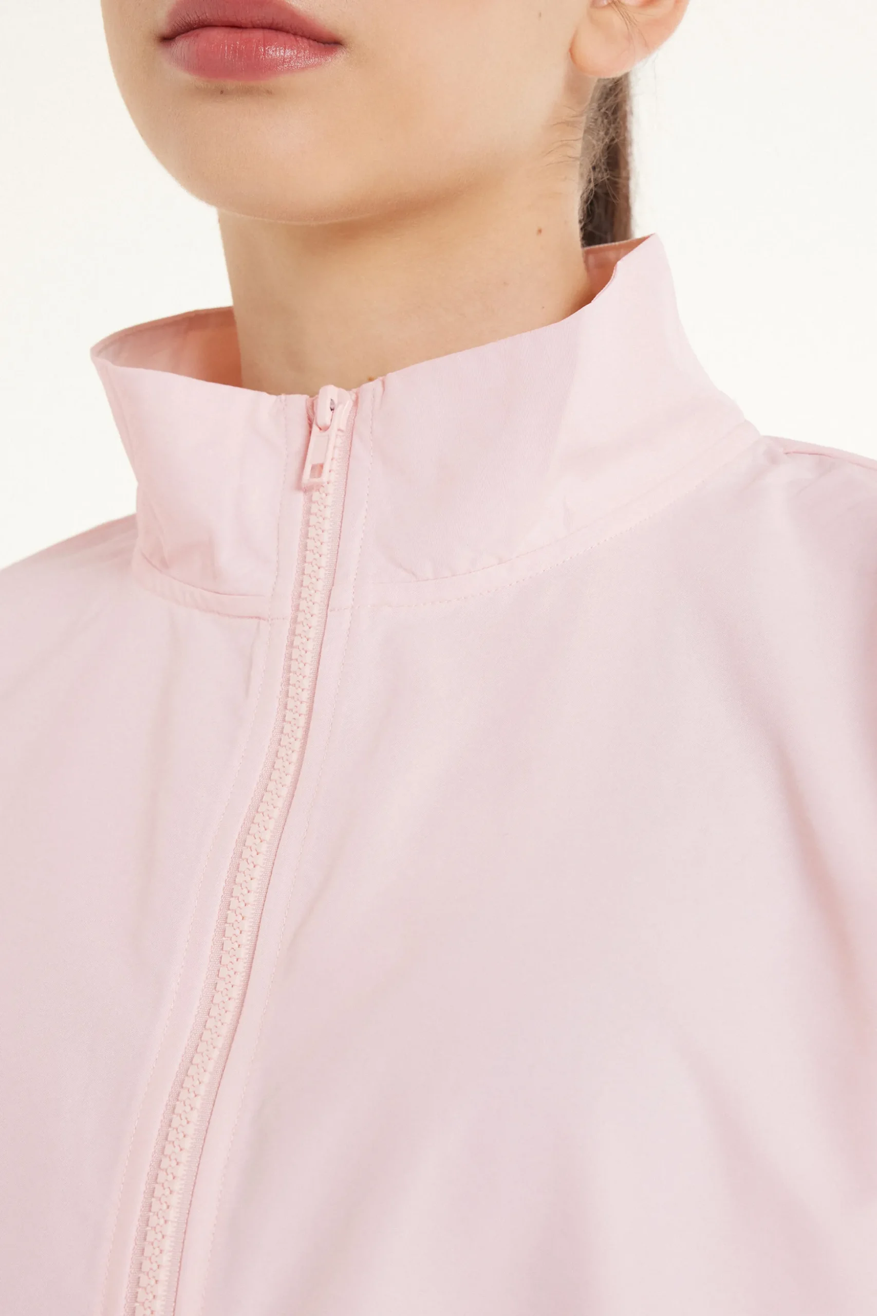 Hooded Technical Fabric Zip Jacket With Ruching - Jackets And Blazers - Women | Tezenis