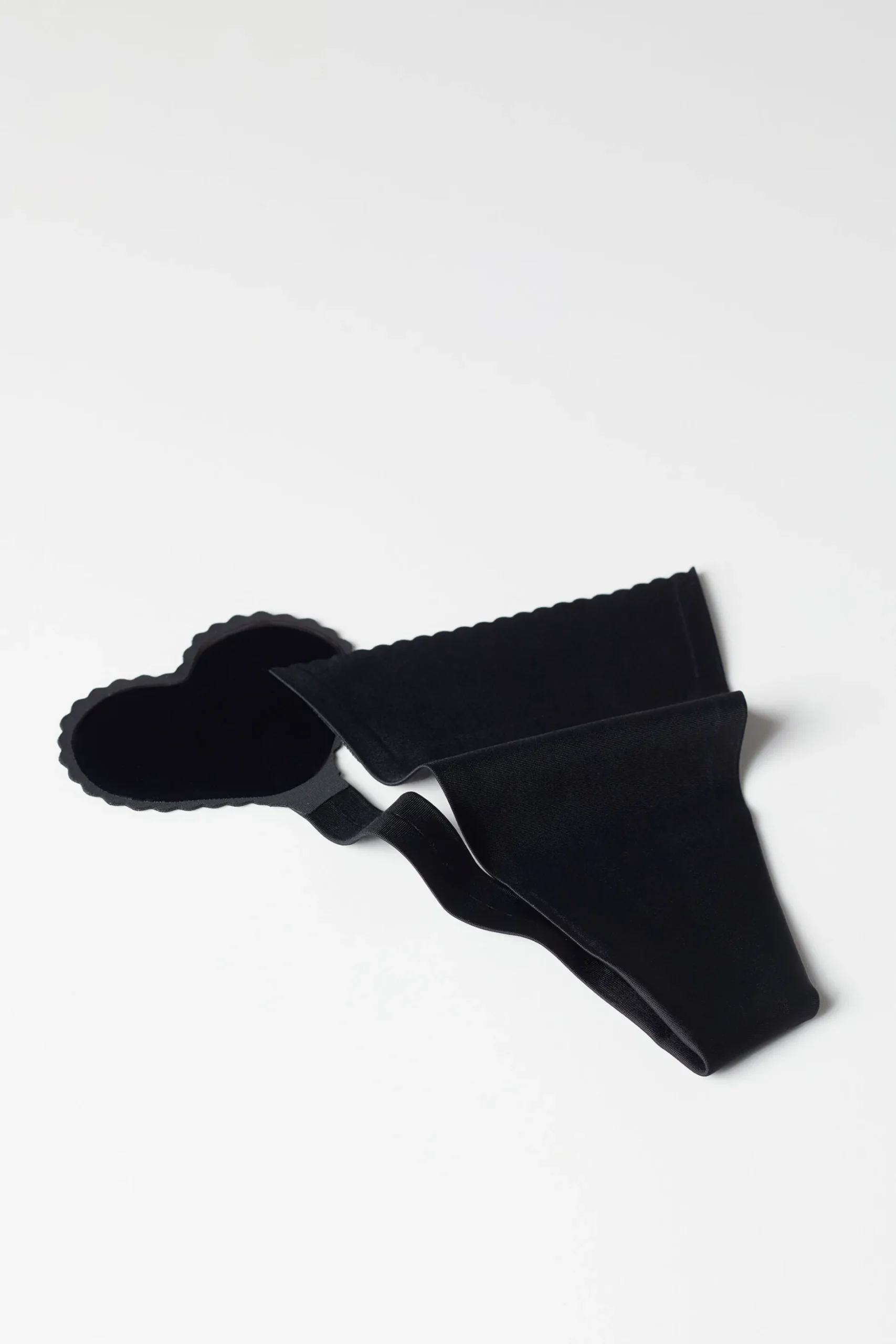 Invisible Adhesive Thong - Accessories - Women | Tezenis