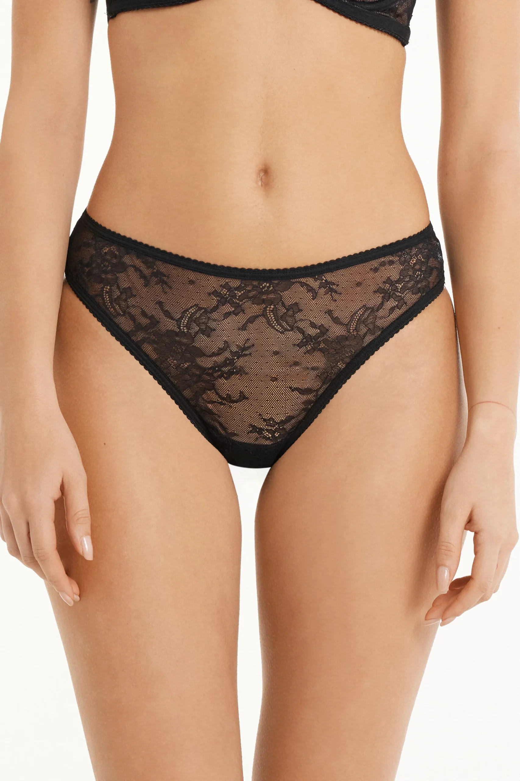 Last Night Lace Brazilian Panties - Cheeky Briefs - Women | Tezenis