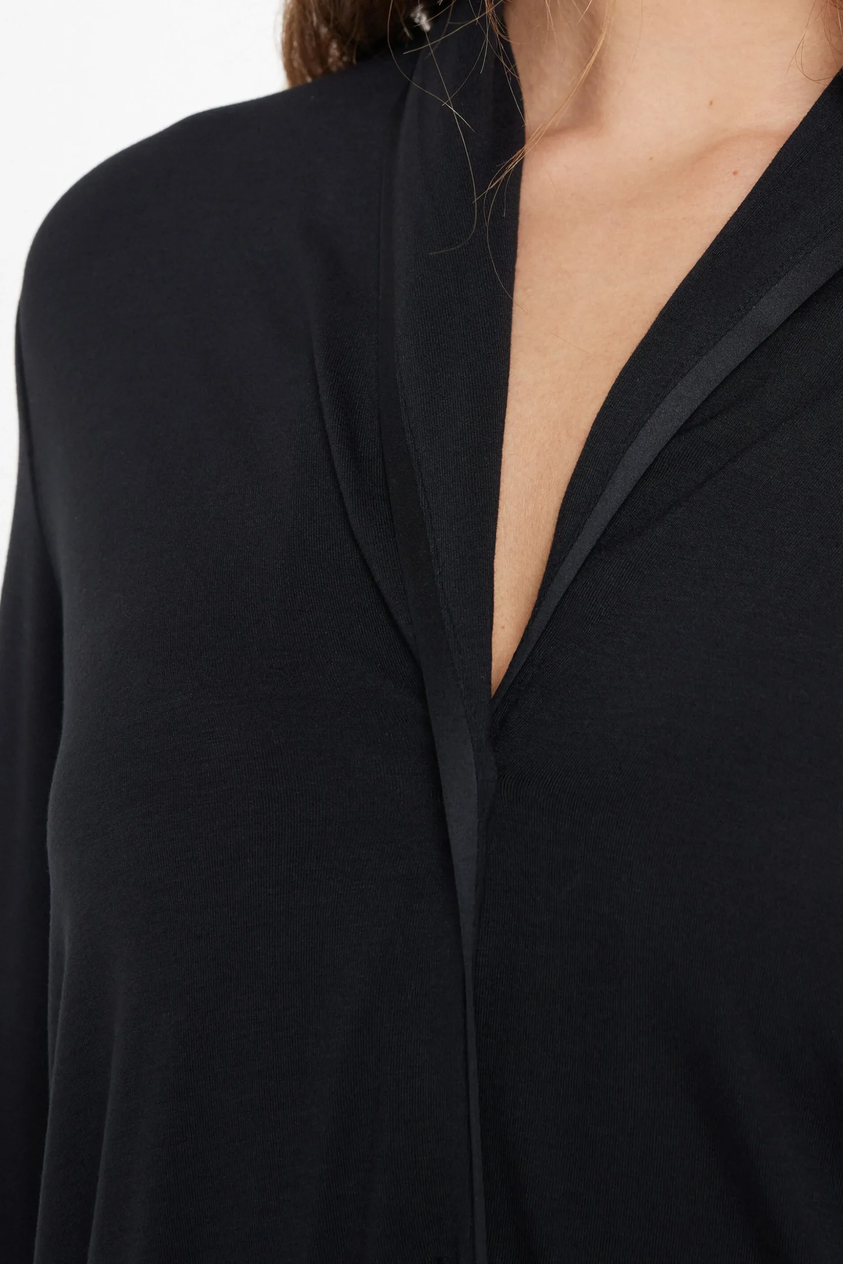 Long-Sleeved Button-Down Satin-Edged Nightgown - Nightdresses And Robes - Women | Tezenis