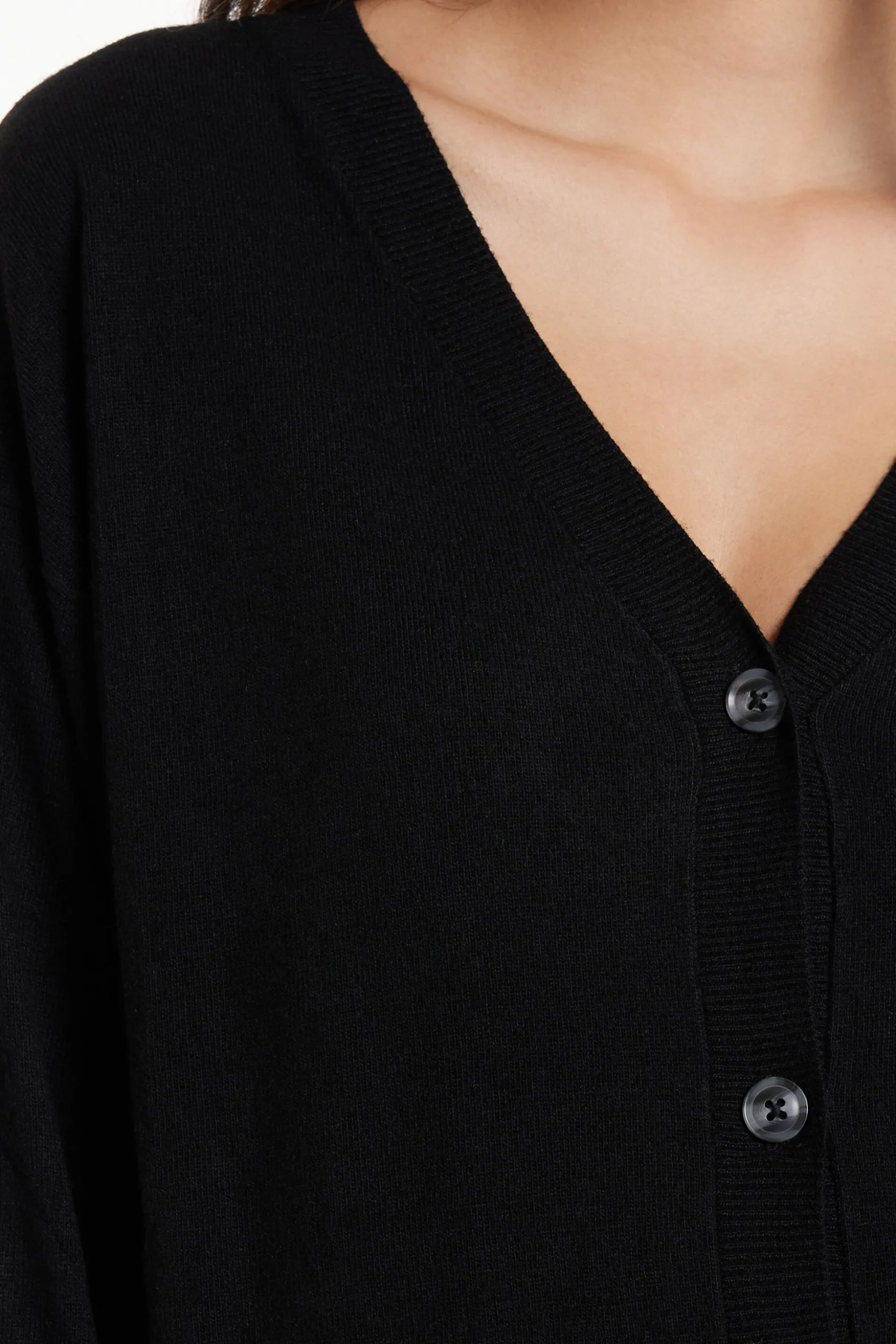 Long-Sleeved Button-Down Wool Cardigan - Cardigans And Sweaters - Women | Tezenis