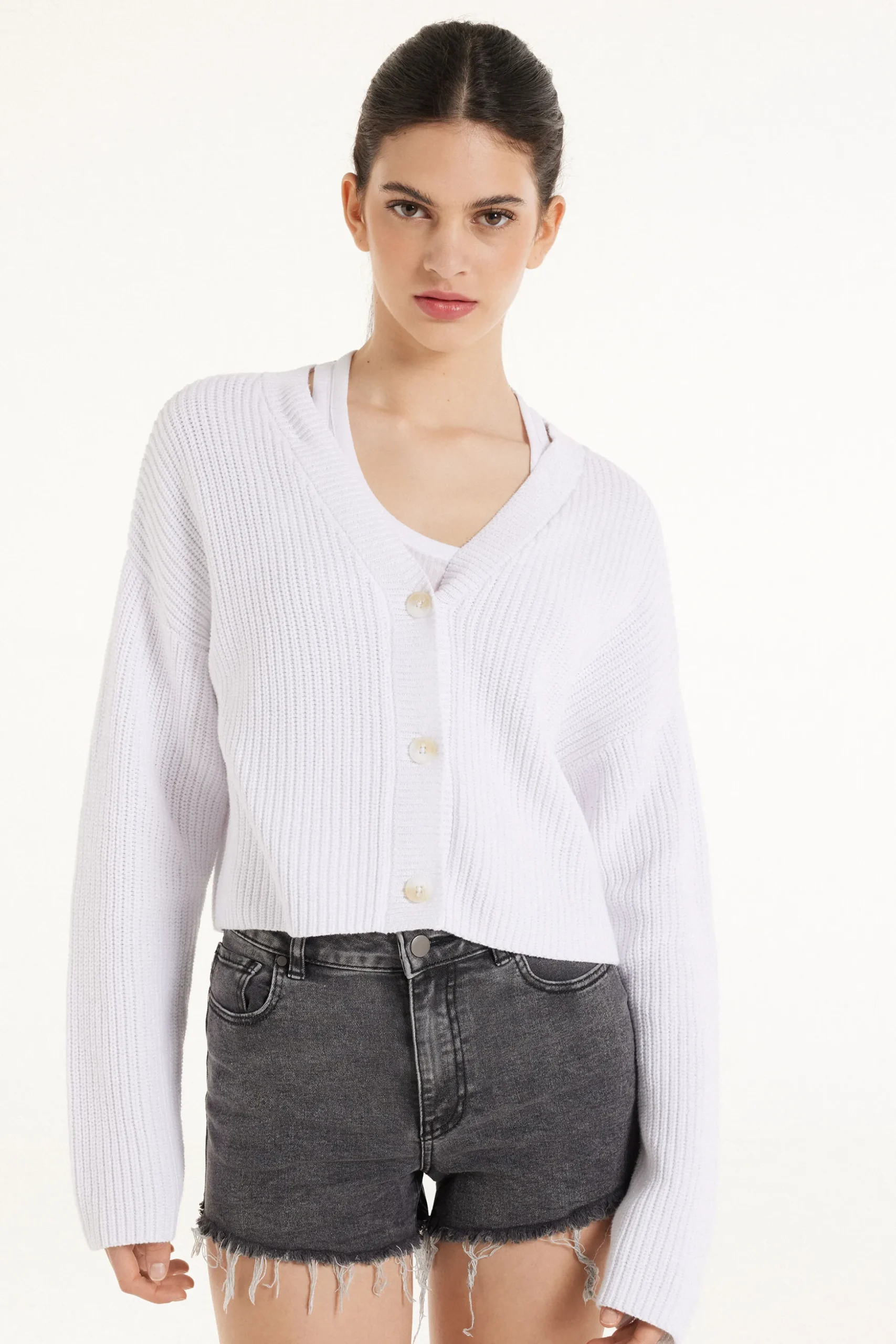 Long-Sleeved Ribbed Cropped Button-Up Cardigan - Cardigans And Sweaters - Women | Tezenis