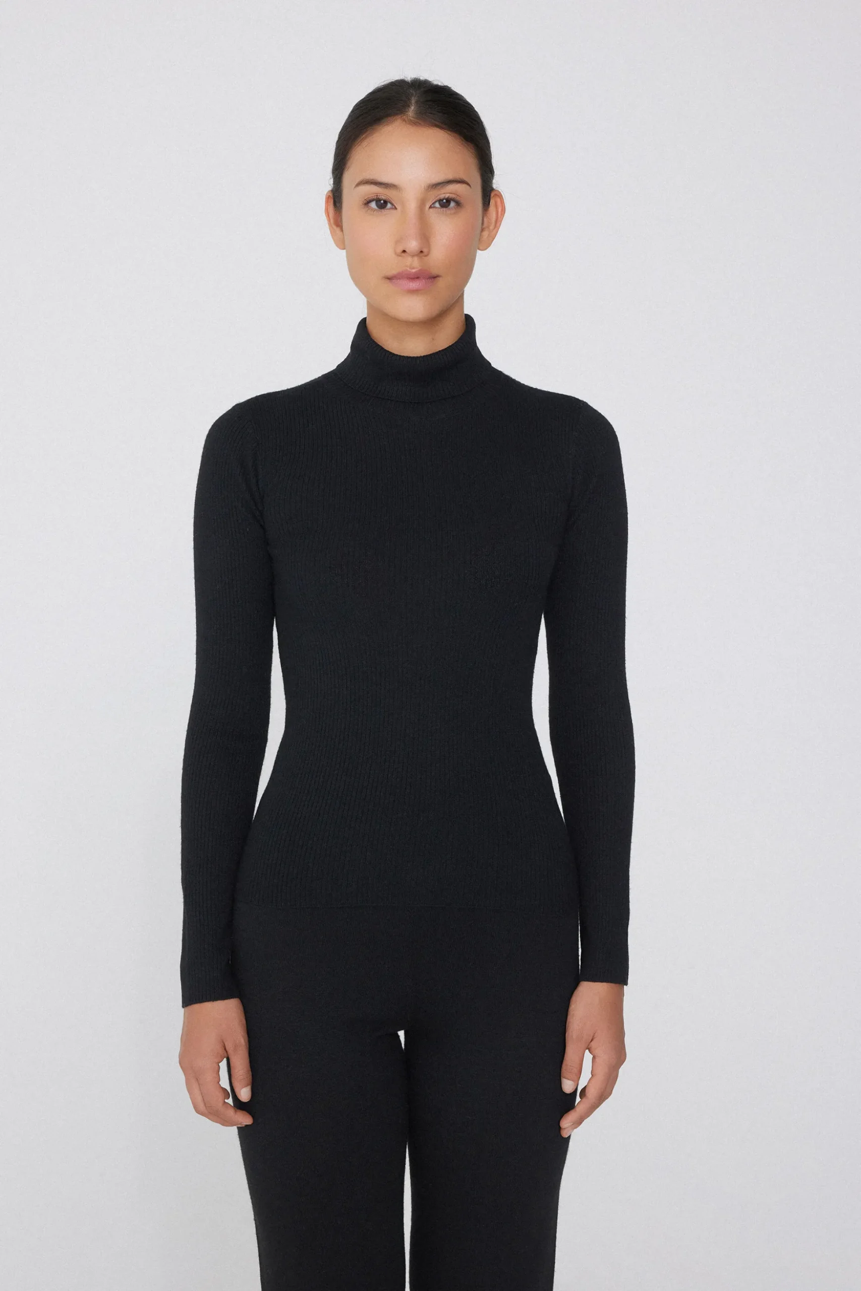 Long-Sleeved Ribbed Wool Turtleneck Sweater - Cardigans And Sweaters - Women | Tezenis