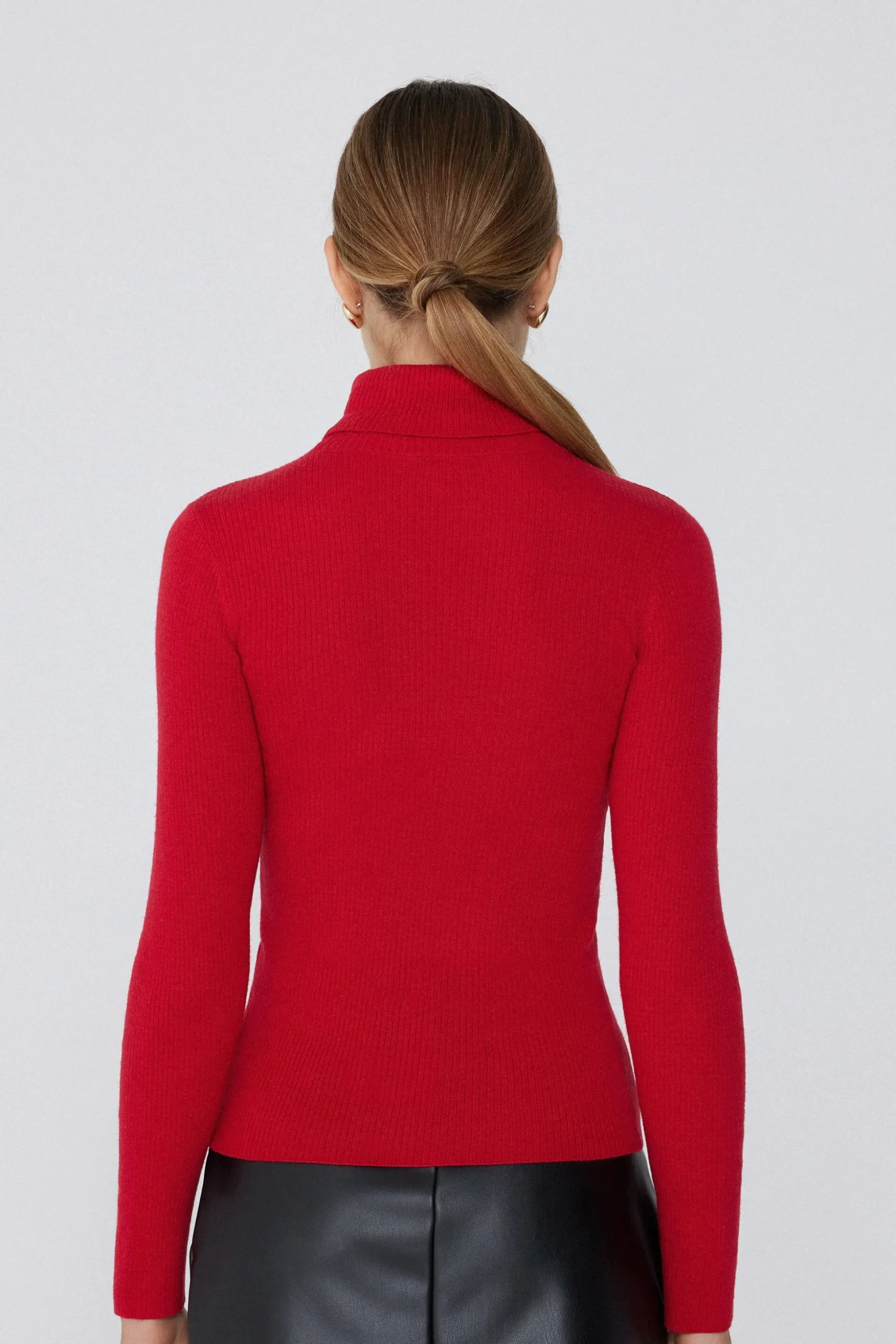 Long-Sleeved Ribbed Wool Turtleneck Sweater - Cardigans And Sweaters - Women | Tezenis