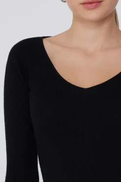 Long-Sleeved Ribbed Wool V-Neck Sweater - Cardigans And Sweaters - Women | Tezenis