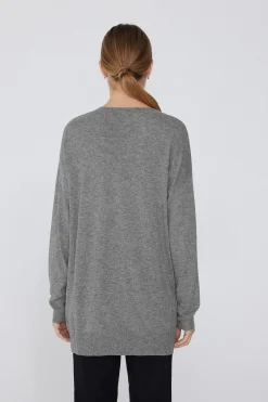 Long-Sleeved Wool V-Neck Sweater - Cardigans And Sweaters - Women | Tezenis