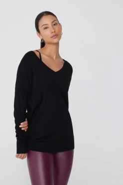 Long-Sleeved Wool V-Neck Sweater - Cardigans And Sweaters - Women | Tezenis