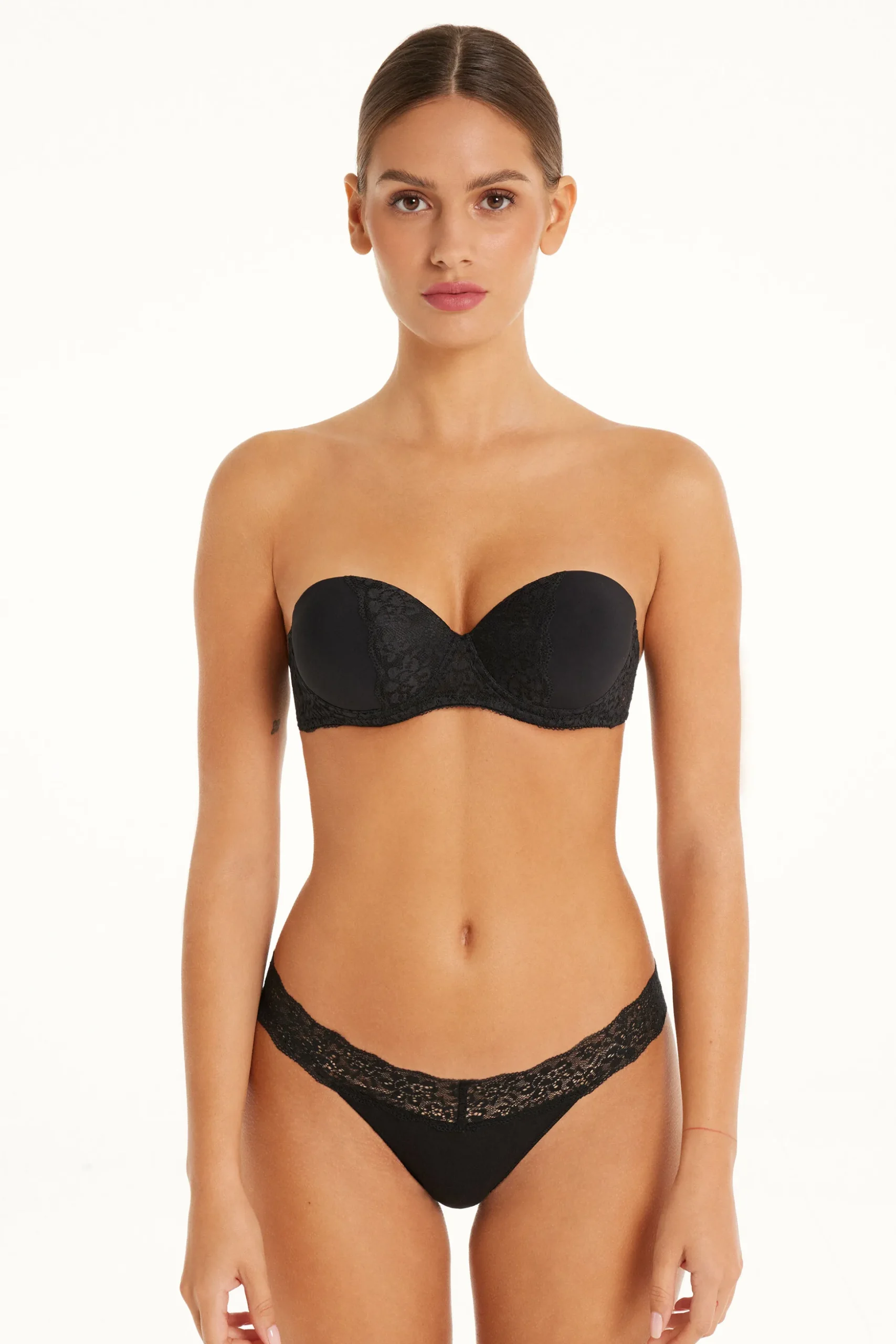 Madrid Ultra Padded Microfiber And Recycled Lace Bandeau Bra - Strapless And Bandeau - Women | Tezenis