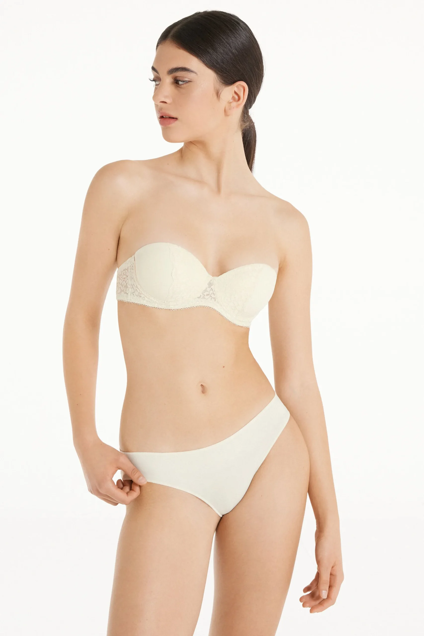Madrid Ultra Padded Microfiber And Recycled Lace Bandeau Bra - Strapless And Bandeau - Women | Tezenis