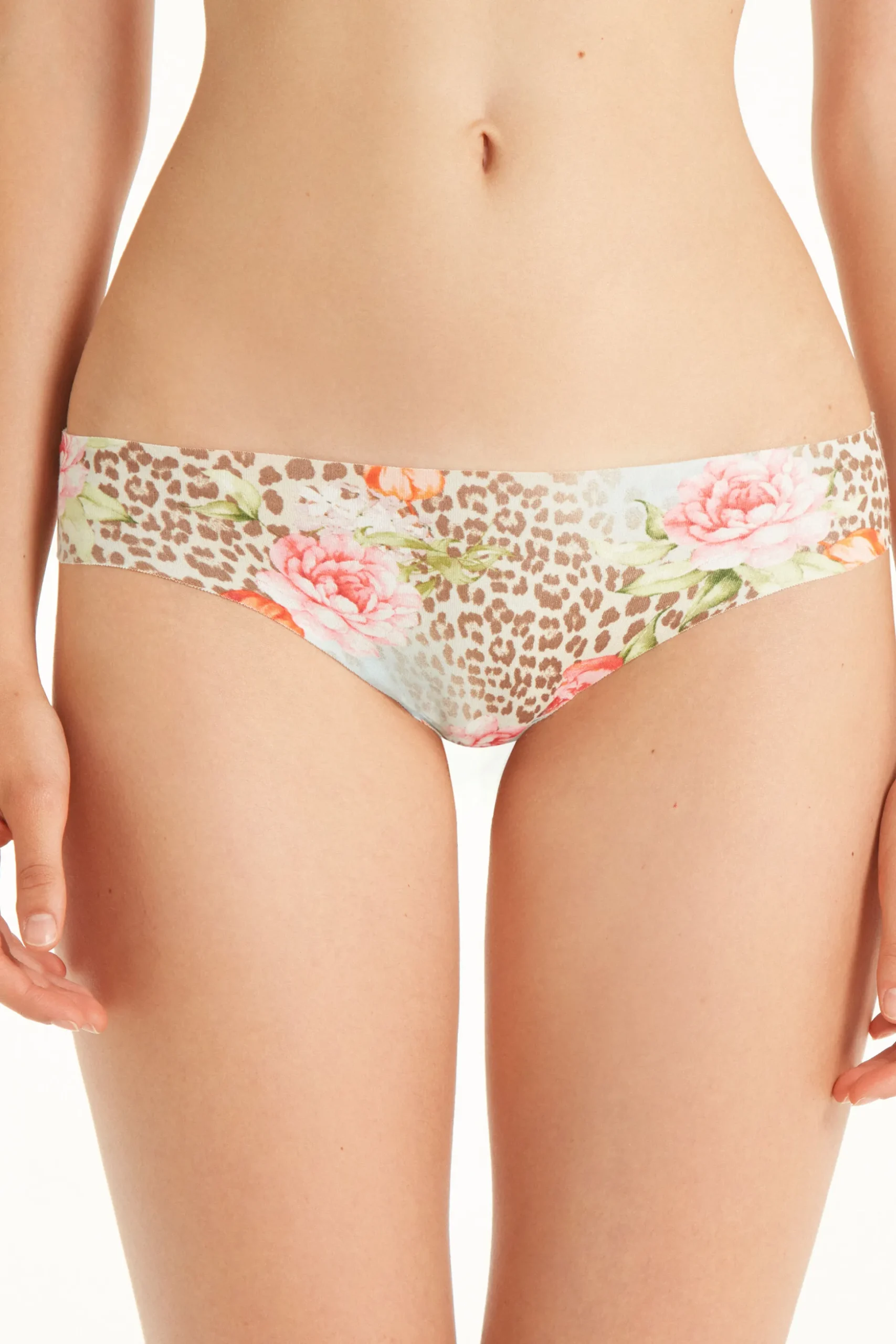 Raw Edge Printed Brazilian Brief - Cheeky Briefs - Women | Tezenis