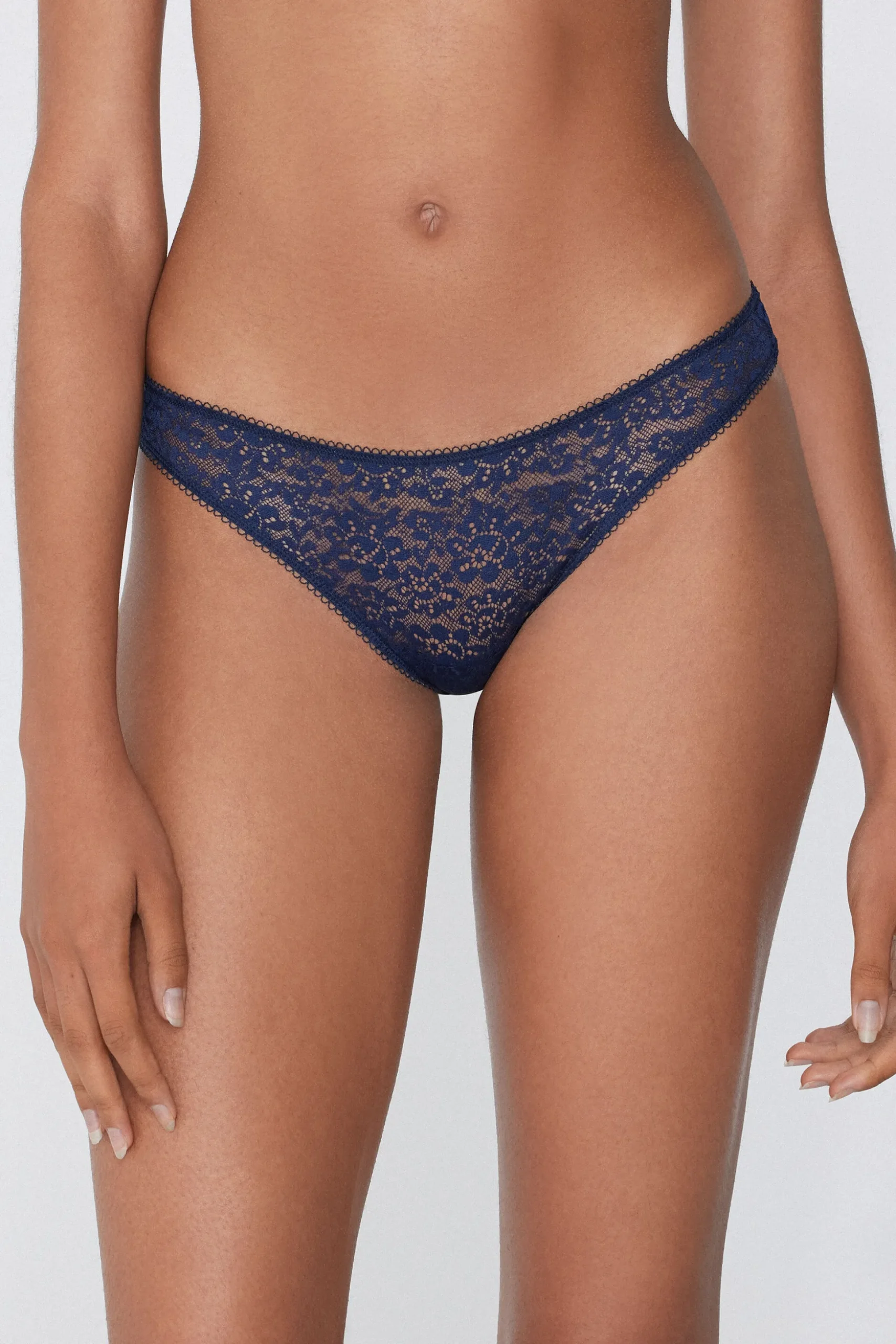 Recycled Lace Brazilian Panties - Cheeky Briefs - Women | Tezenis