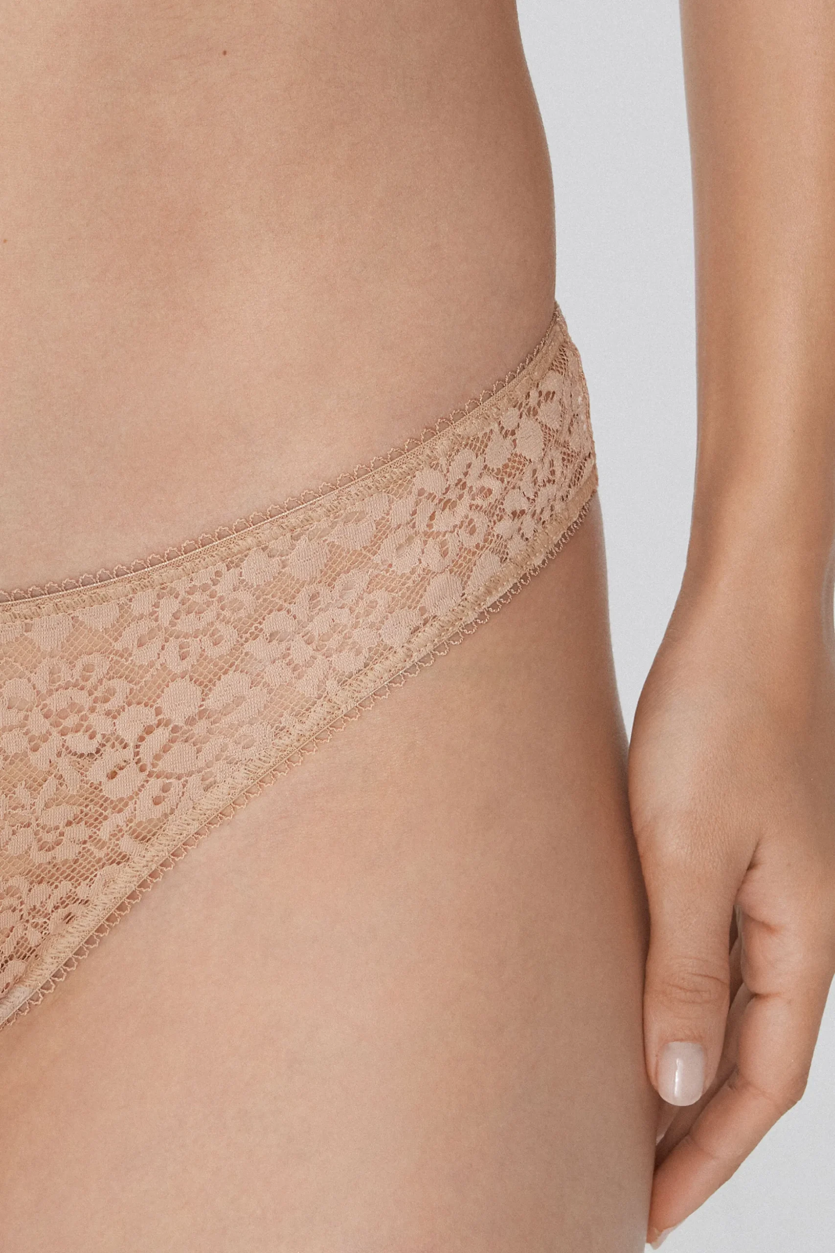 Recycled Lace Brazilian Panties - Cheeky Briefs - Women | Tezenis