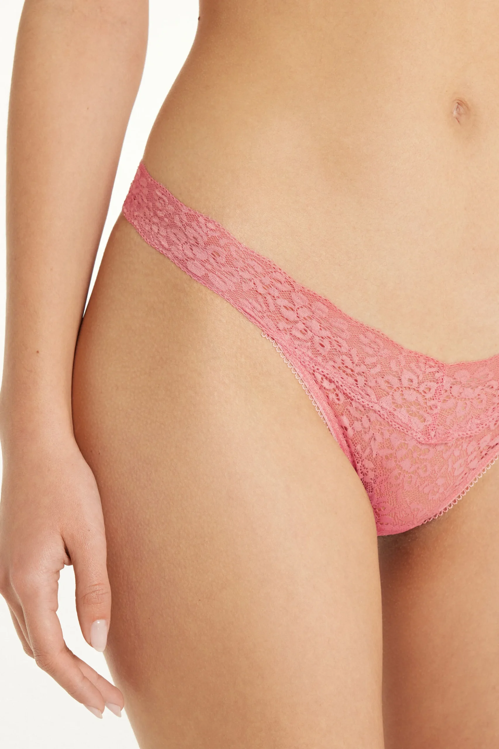 Recycled Lace High-Cut Thong - G-strings And Thongs - Women | Tezenis