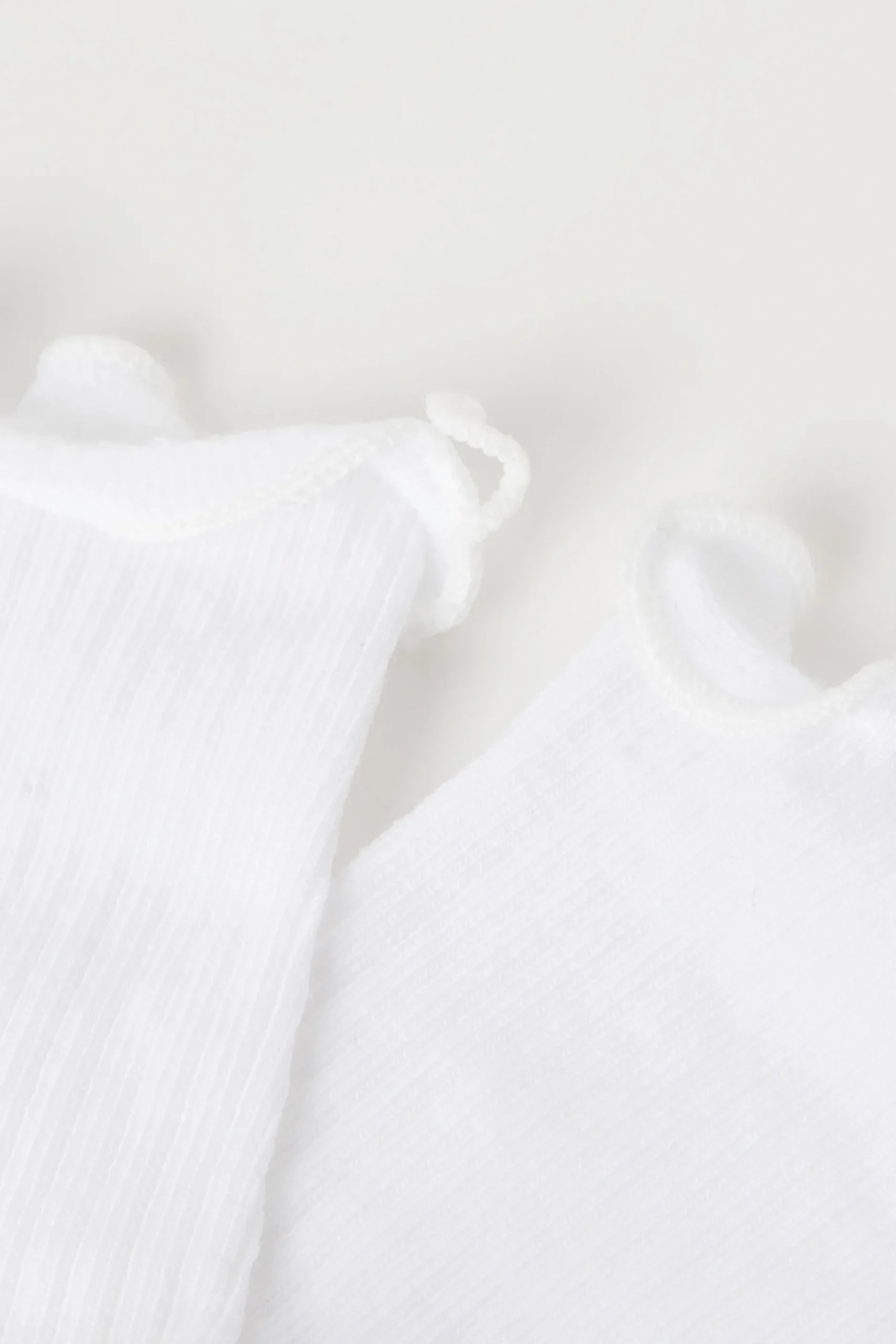 Ribbed Lettuce Leaf Trim Crew Socks - Socks - Women | Tezenis