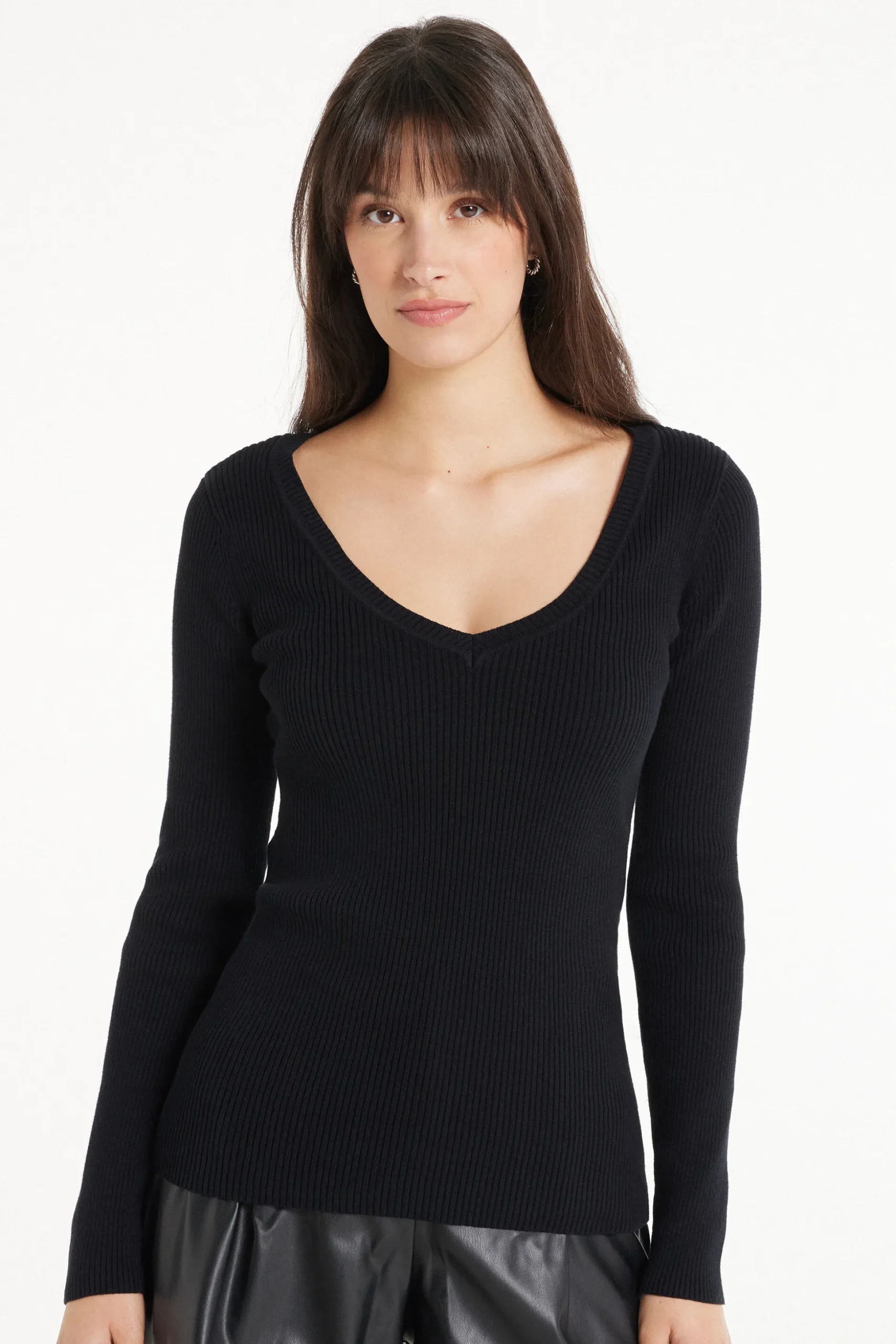 Ribbed Long-Sleeved V-Neck Top - Long-Sleeved Tops - Women | Tezenis