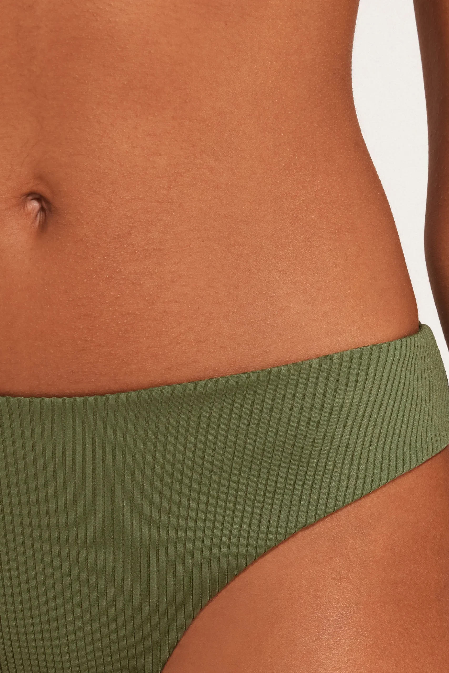 Ribbed Recycled Microfiber Rounded High Leg Brazilian Bikini Bottoms - Brazilian Cut - Women | Tezenis