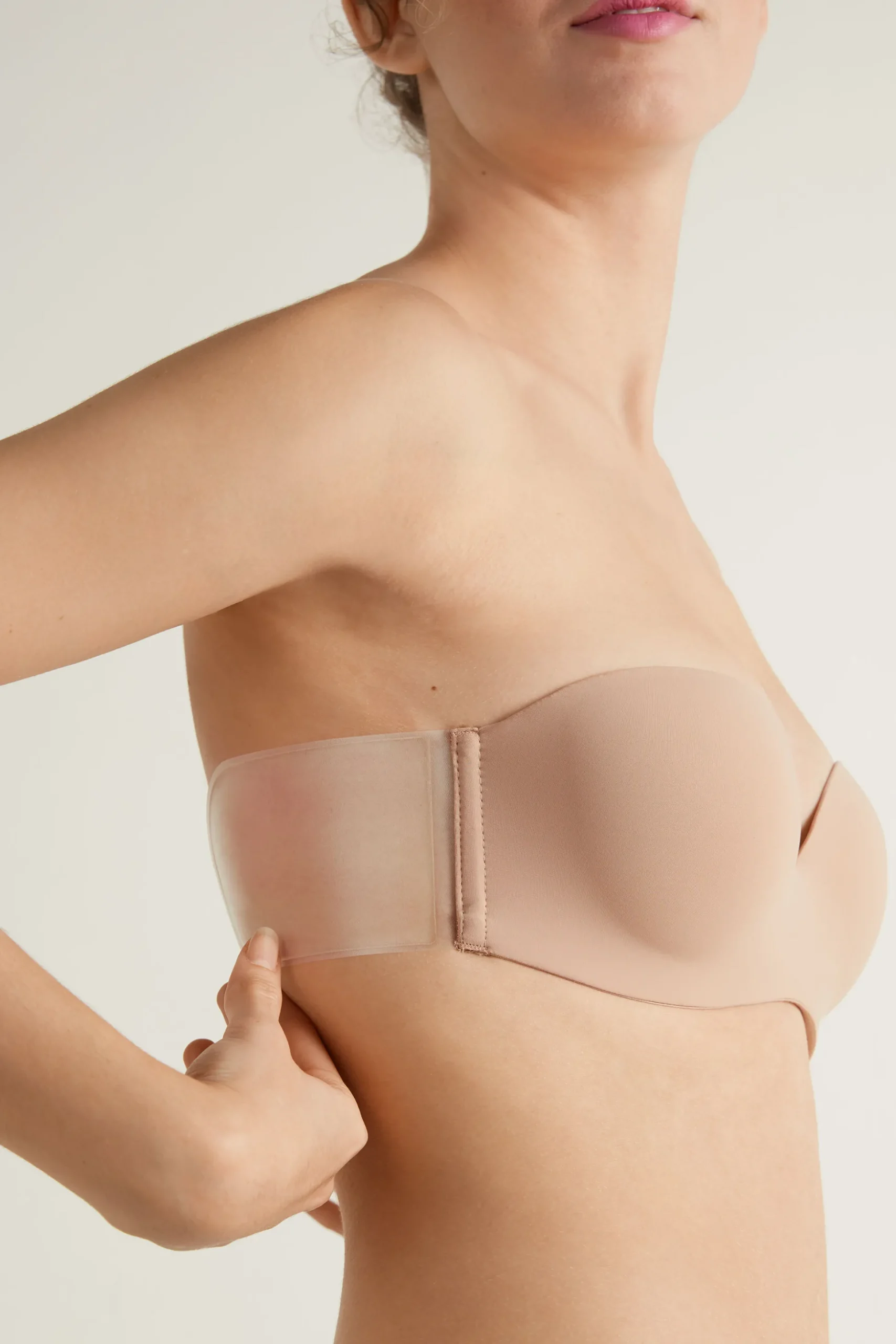 Super Padded Hold-Up Bandeau Bra With Silicone Back - Accessories And Slippers - Women | Tezenis