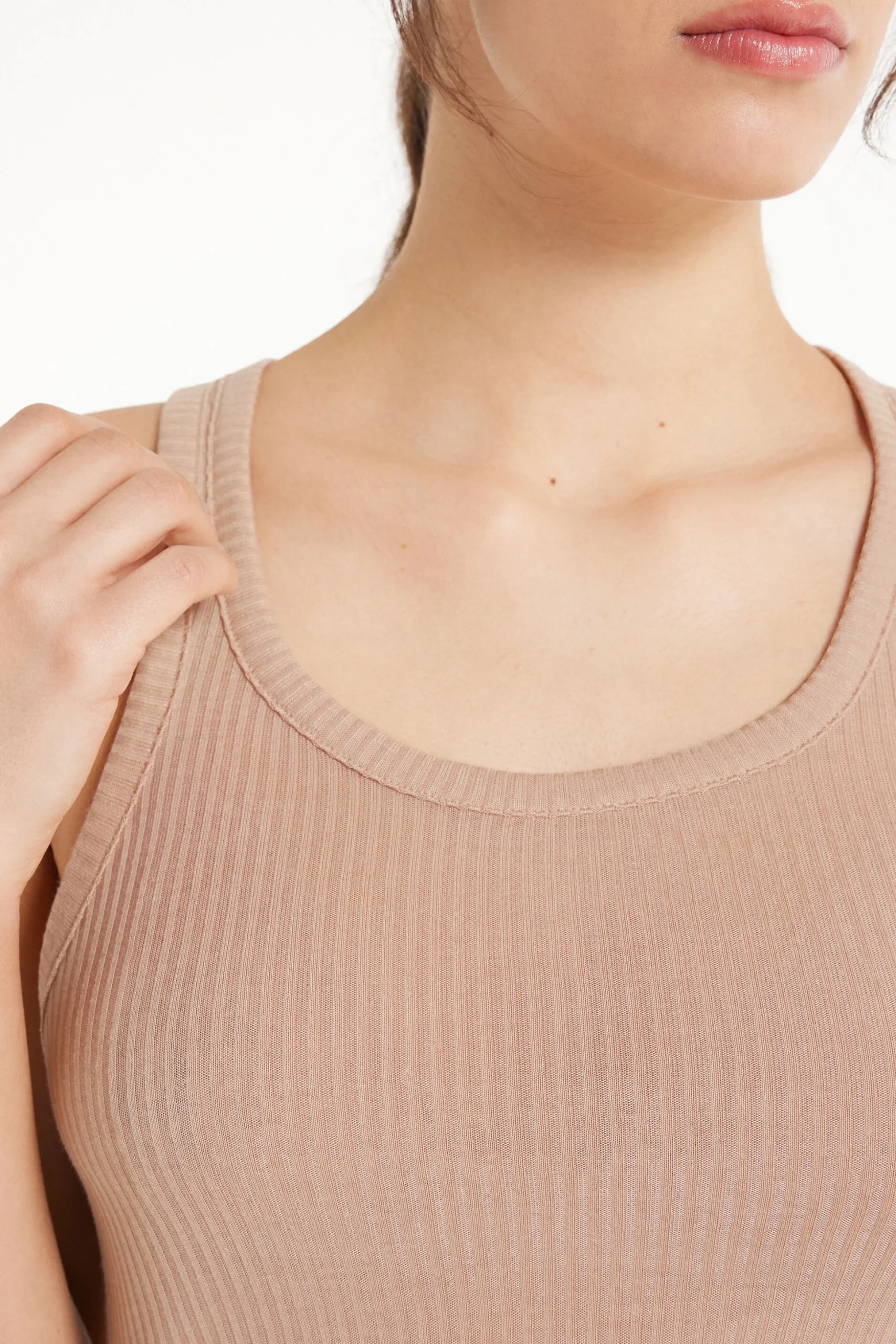 Ultralight Ribbed Viscose Halter Top - Tank Tops - Women | Tezenis