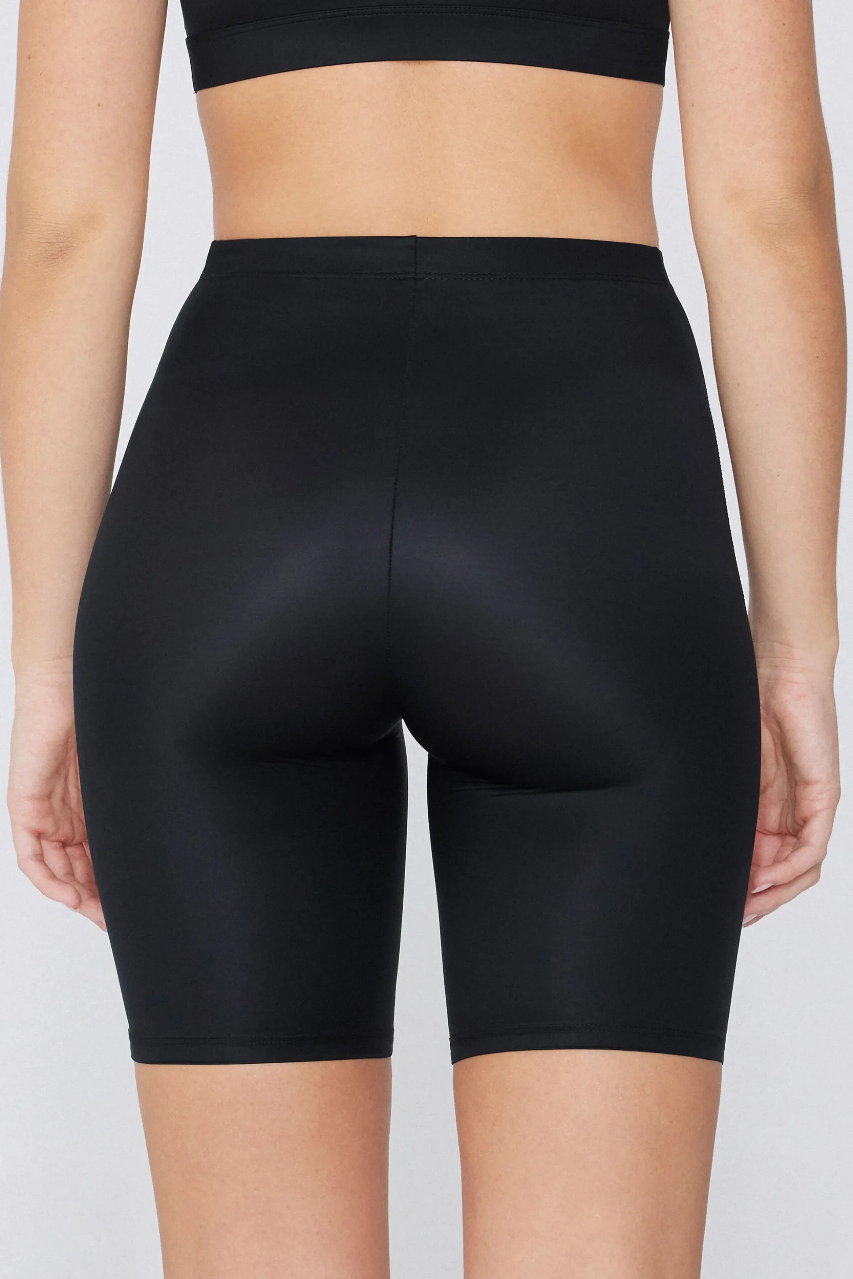 Ultralight Shaping Cycling Shorts - Shorts - Women | Tezenis