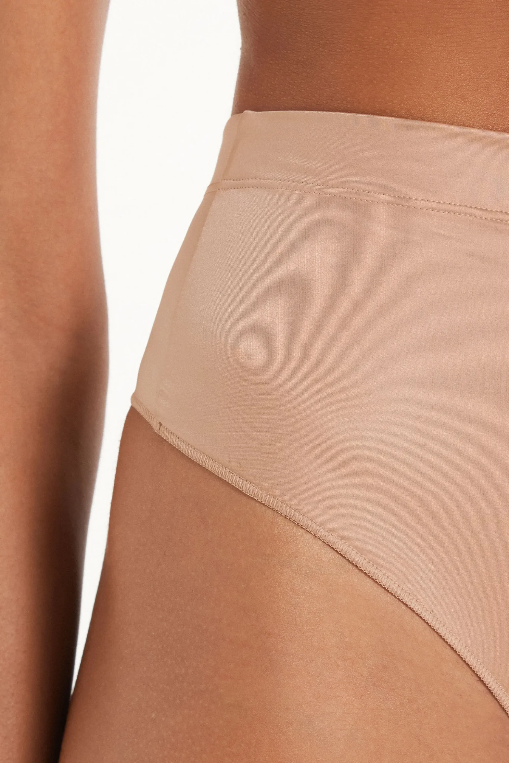 Ultralight Shaping High-Waist Brazilian Panties - Cheeky Briefs - Women | Tezenis