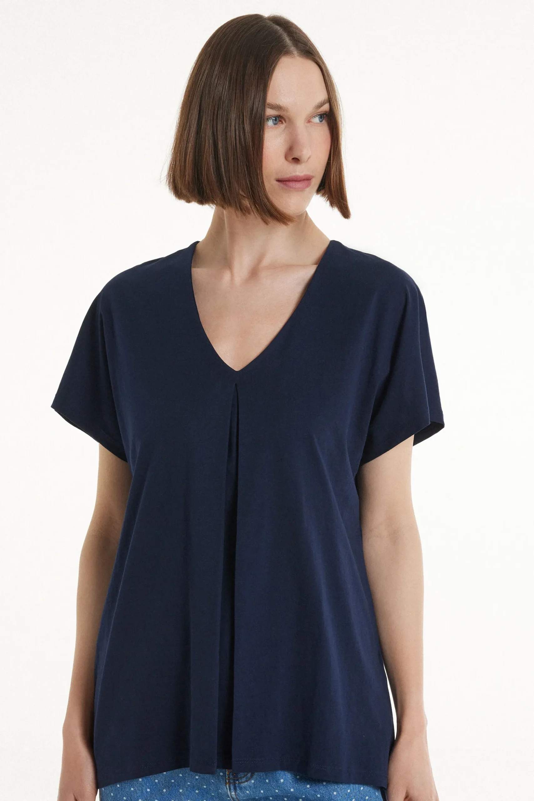V-Neck Cotton T-Shirt With Dart - Short-Sleeved Tops - Women | Tezenis