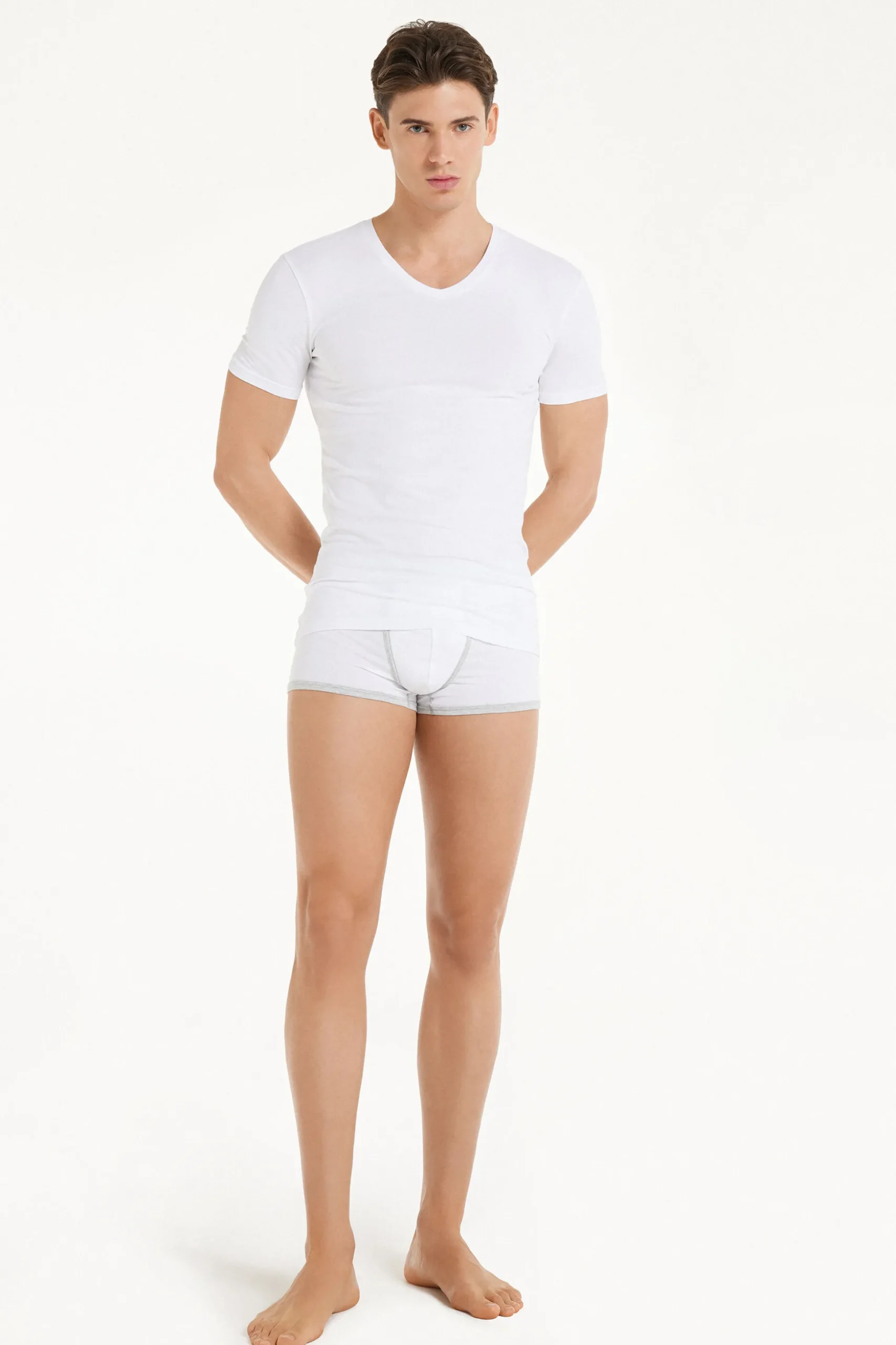 V-Neck Stretch-Cotton T-Shirt - T-Shirts - Men | Tezenis