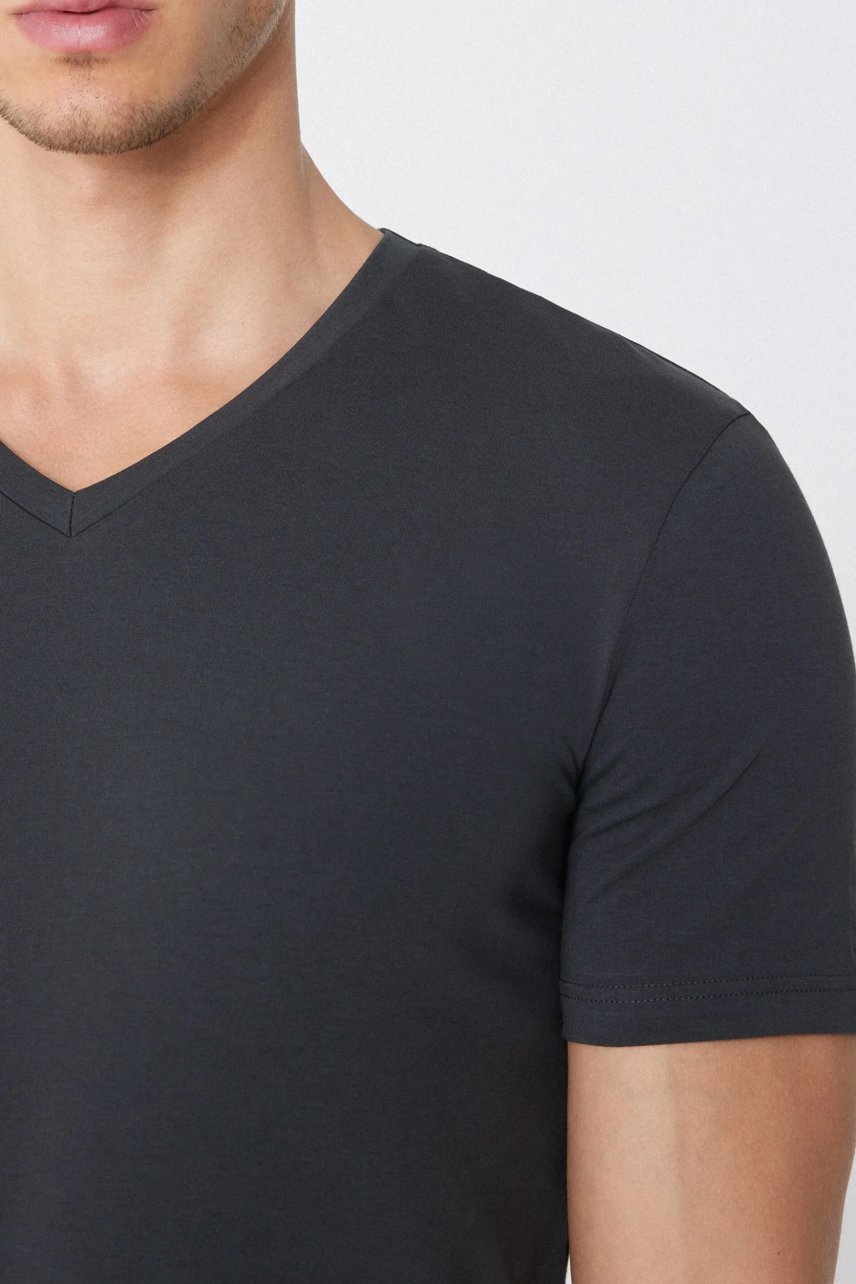 V-Neck Stretch-Cotton T-Shirt - T-Shirts - Men | Tezenis