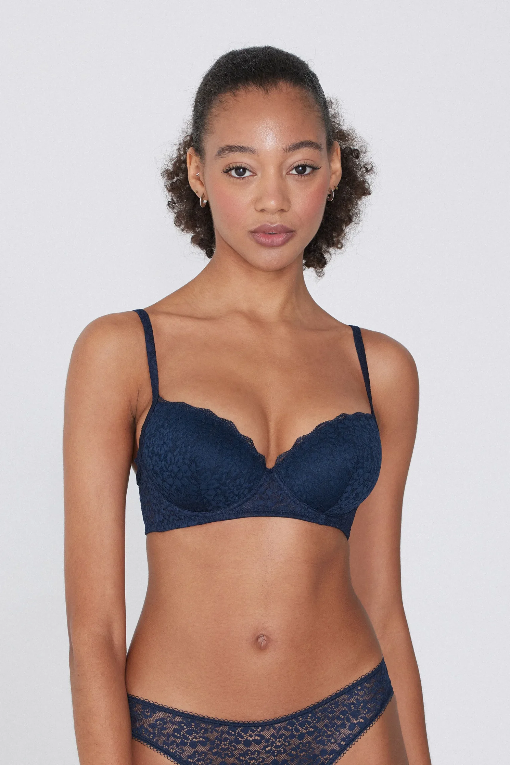 Wien Recycled Lace Lightly Padded Balconette Bra - Balconette - Women | Tezenis